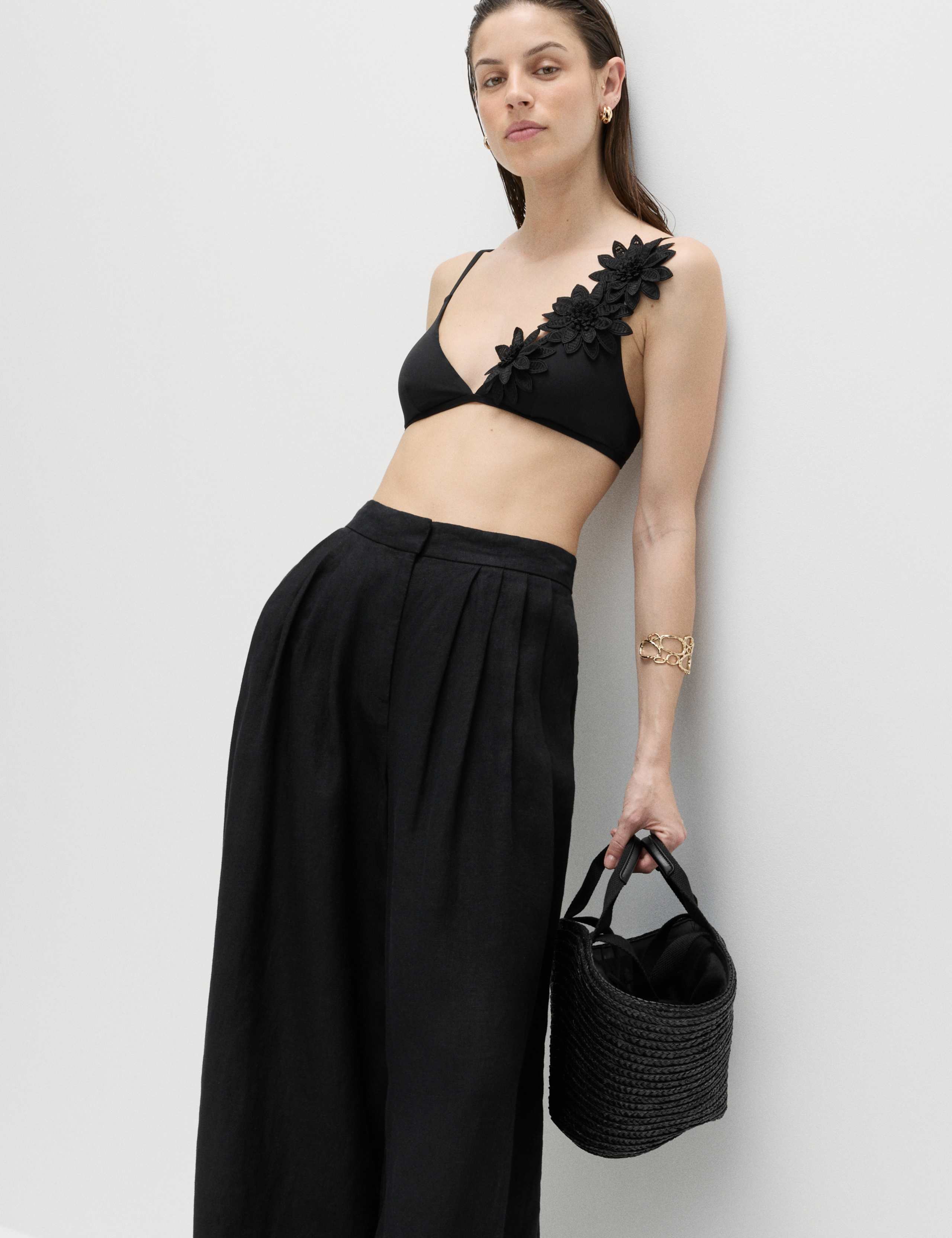 Floral Detail Plunge Bikini Top 3 of 4