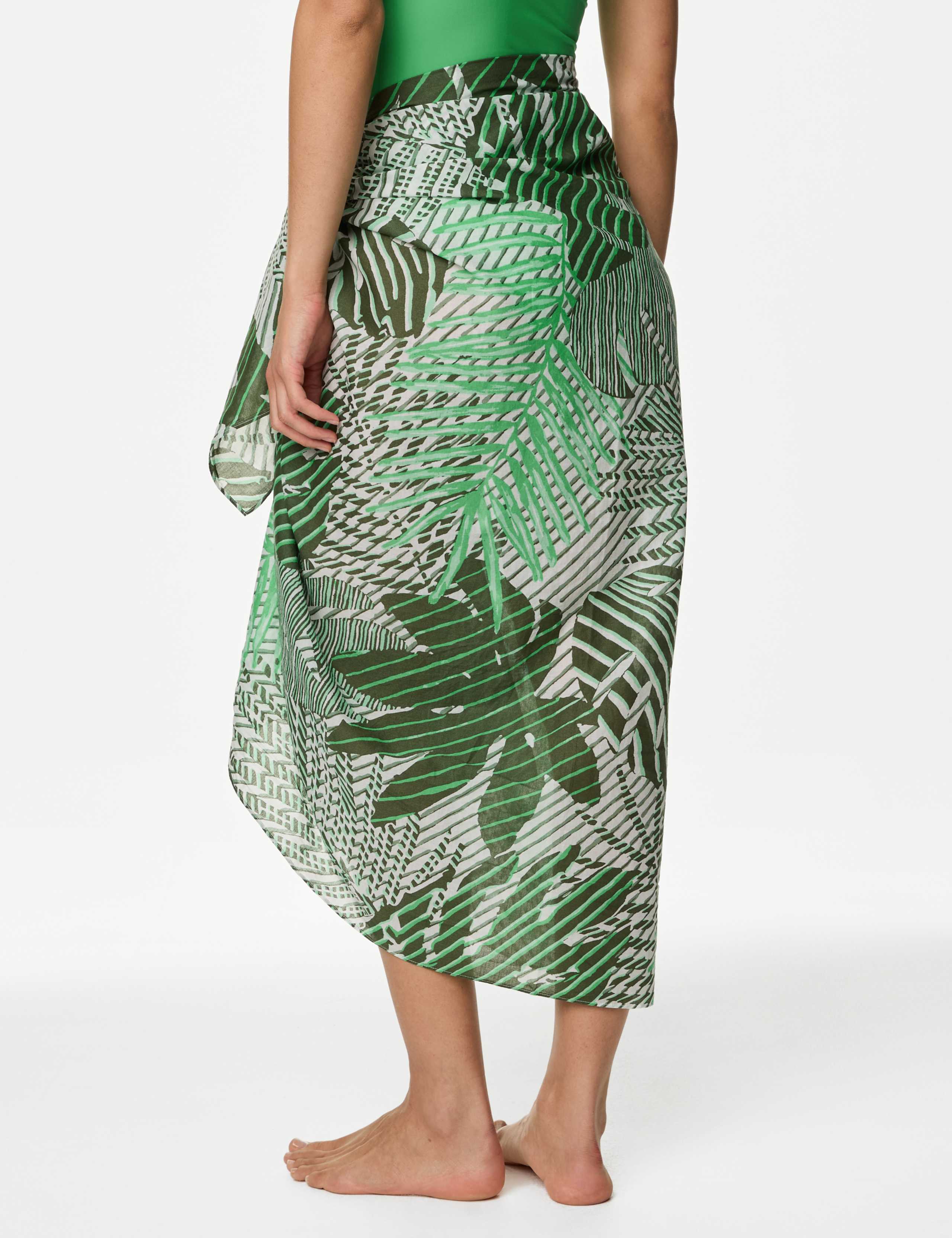 Pure Cotton Printed Sarong 5 of 6
