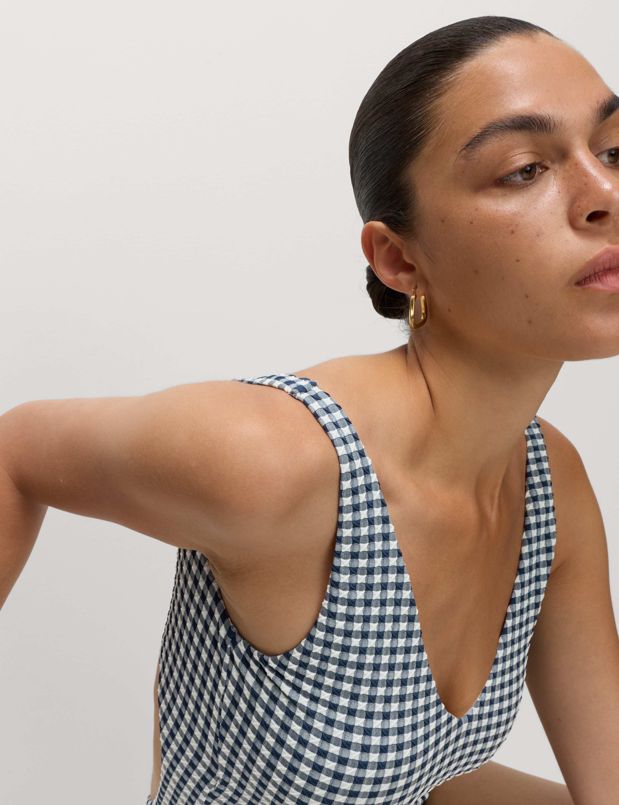 Gingham Textured Tie Back Plunge Swimsuit 4 of 6