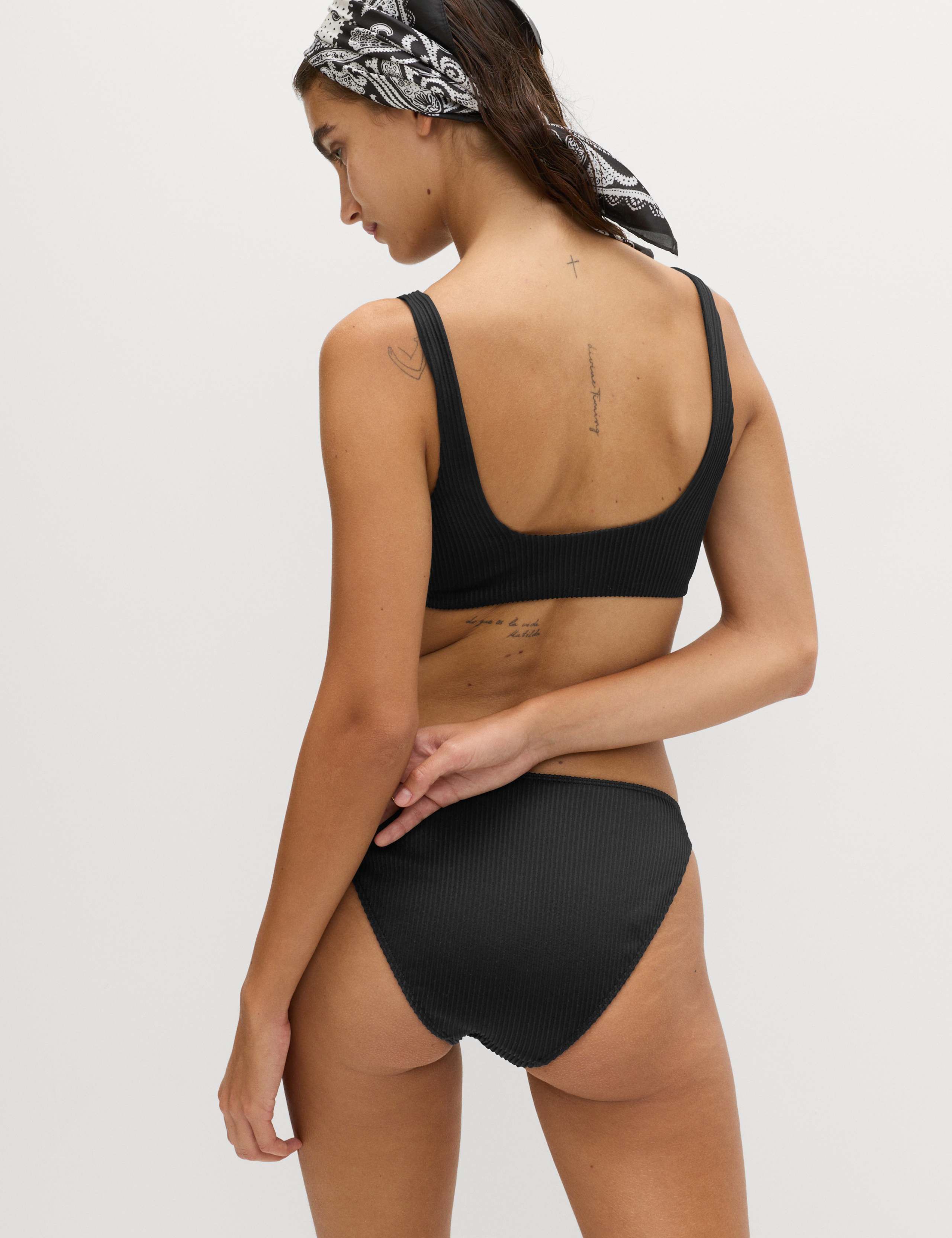 Ribbed High Leg Bikini Bottoms 4 of 5