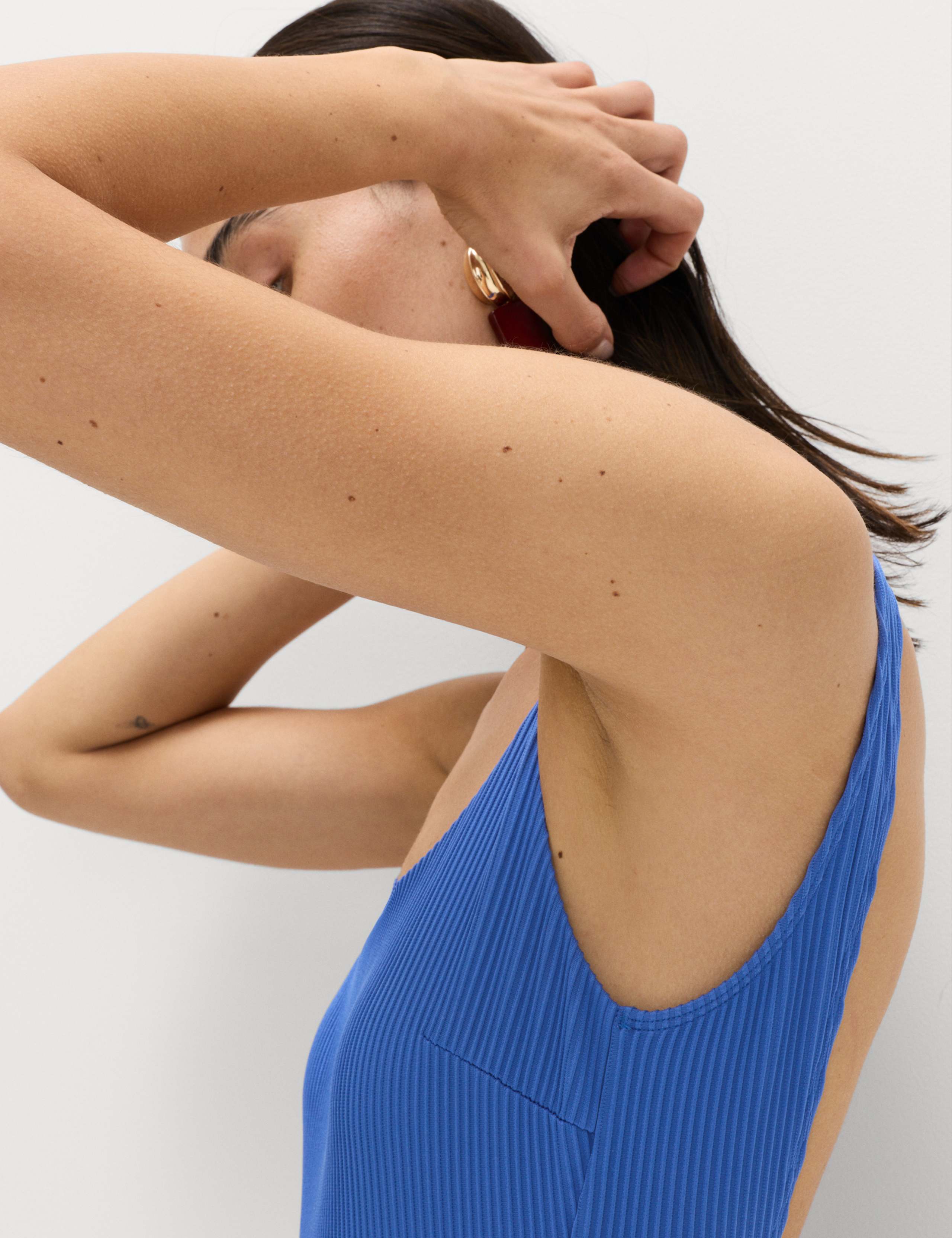 Ribbed Textured Scoop Neck Swimsuit 5 of 6