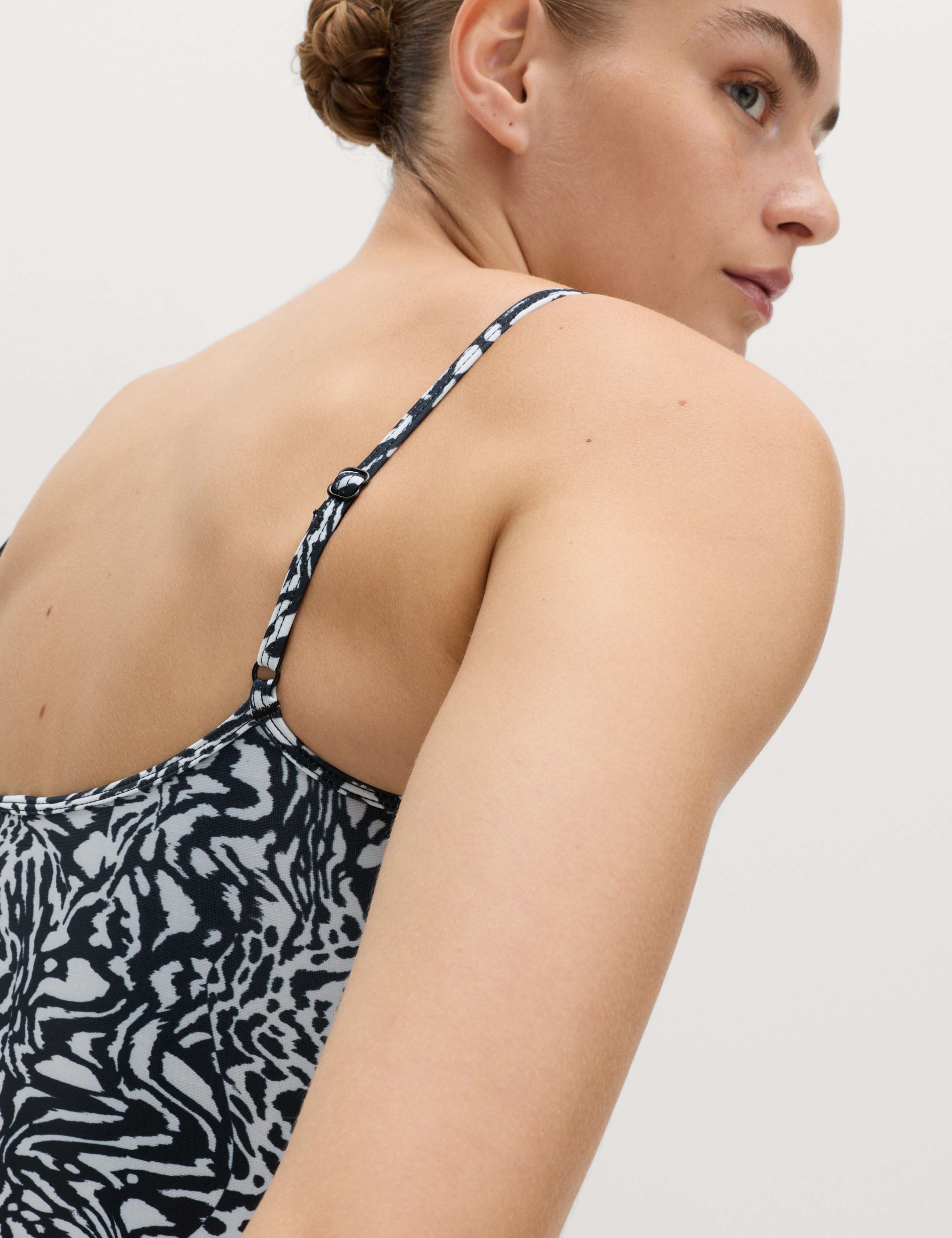 Printed Scoop Neck Swimsuit 5 of 5