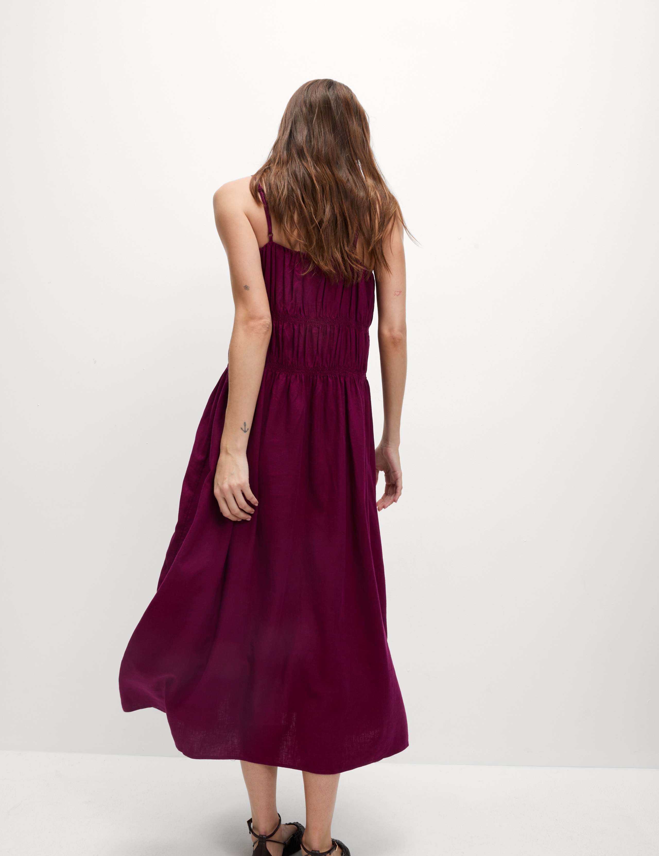 Linen Rich V-Neck Strappy Midaxi Swing Dress 4 of 6