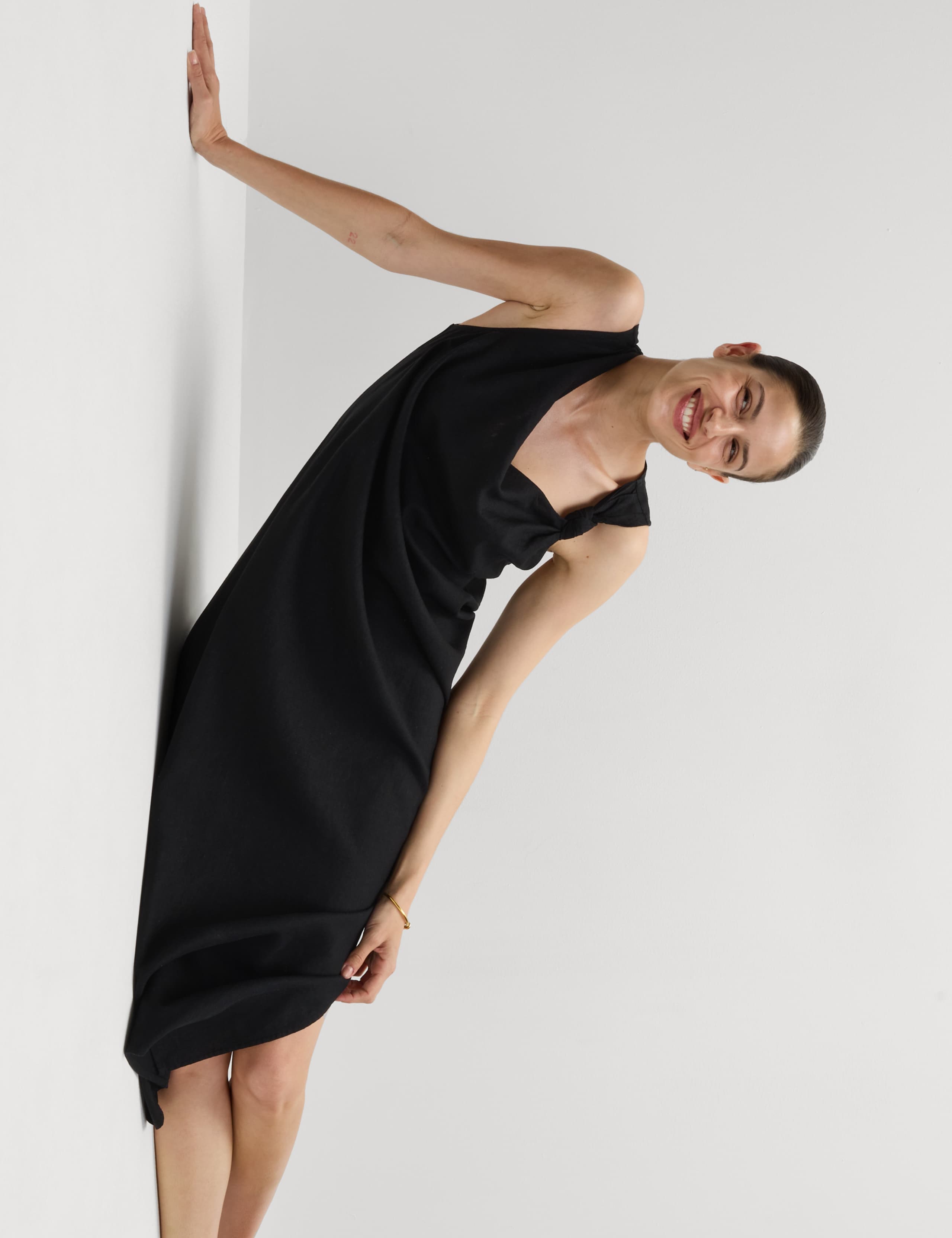 Linen Rich Tie Neck Midaxi Shift Dress 5 of 7