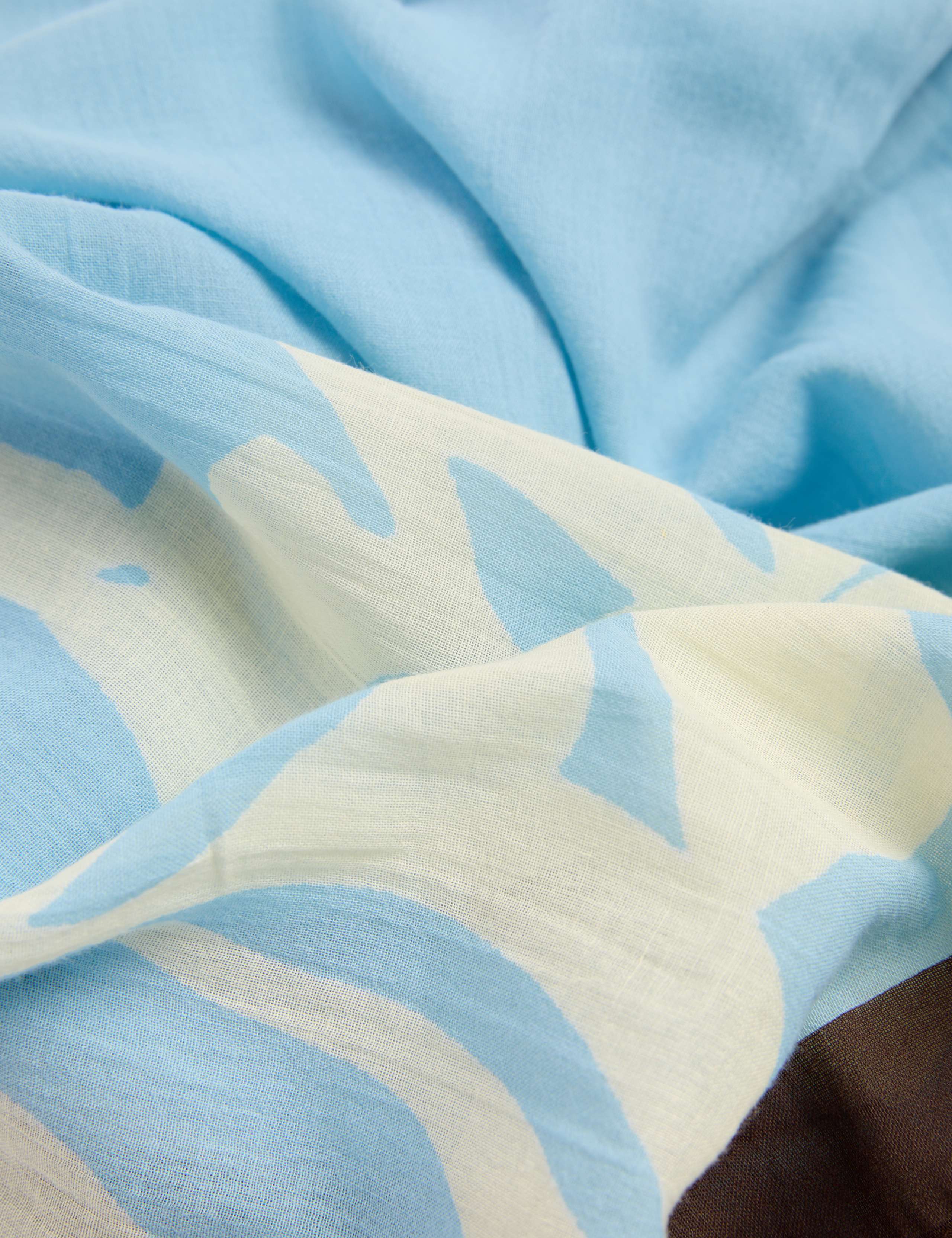 Pure Cotton Printed Sarong 6 of 6