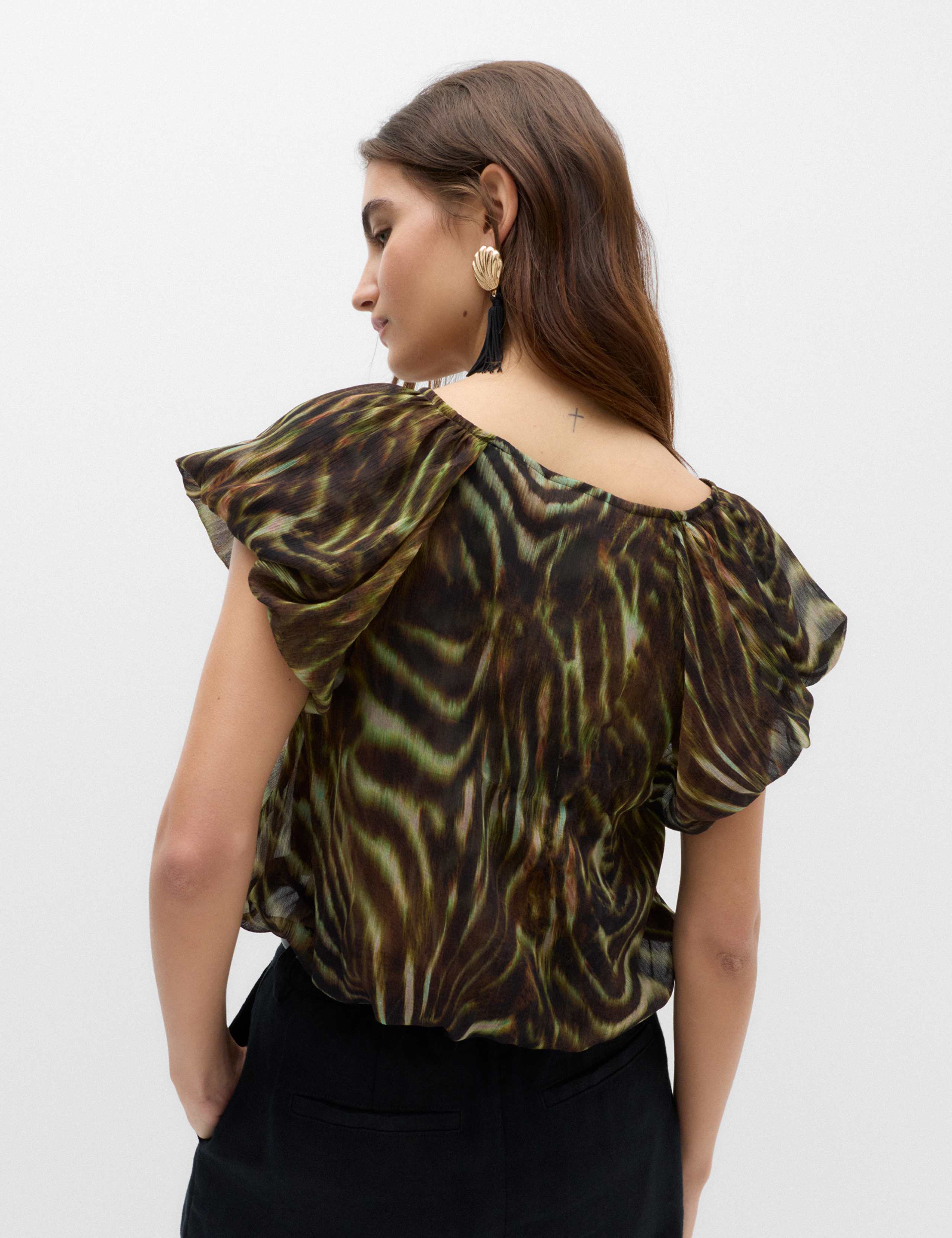 Printed Puff Sleeve Volume Top 3 of 5