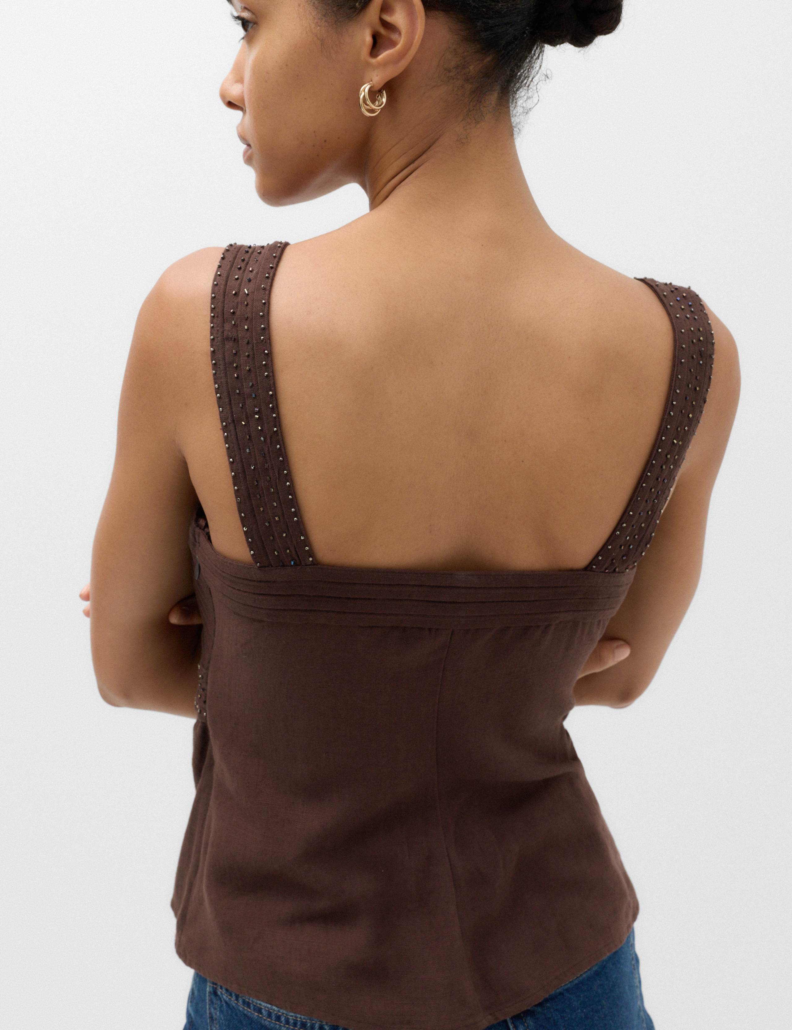 Textured Beaded V-Neck Cami Top with Linen 4 of 4