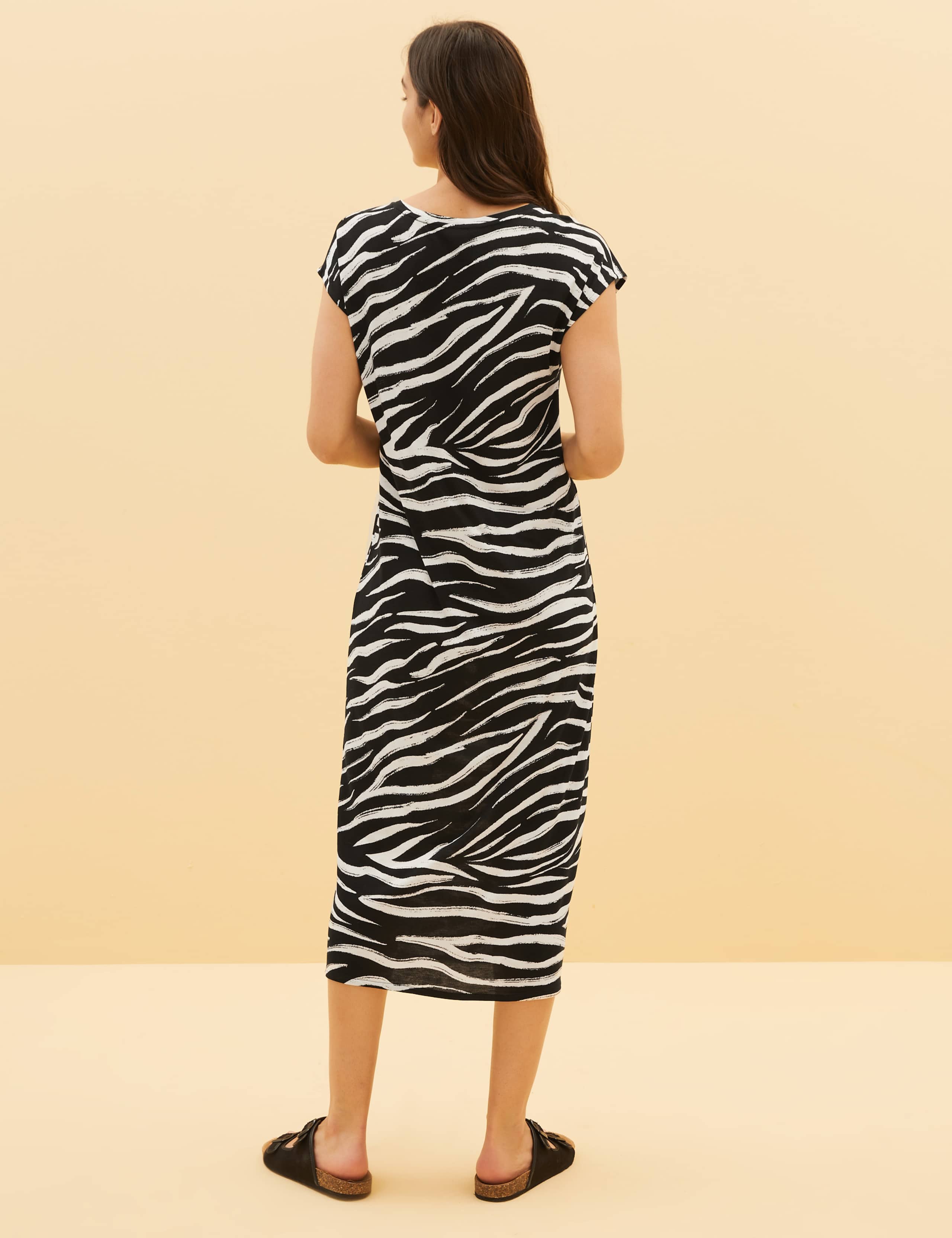 Jersey Animal Print Midi Beach Dress 4 of 4