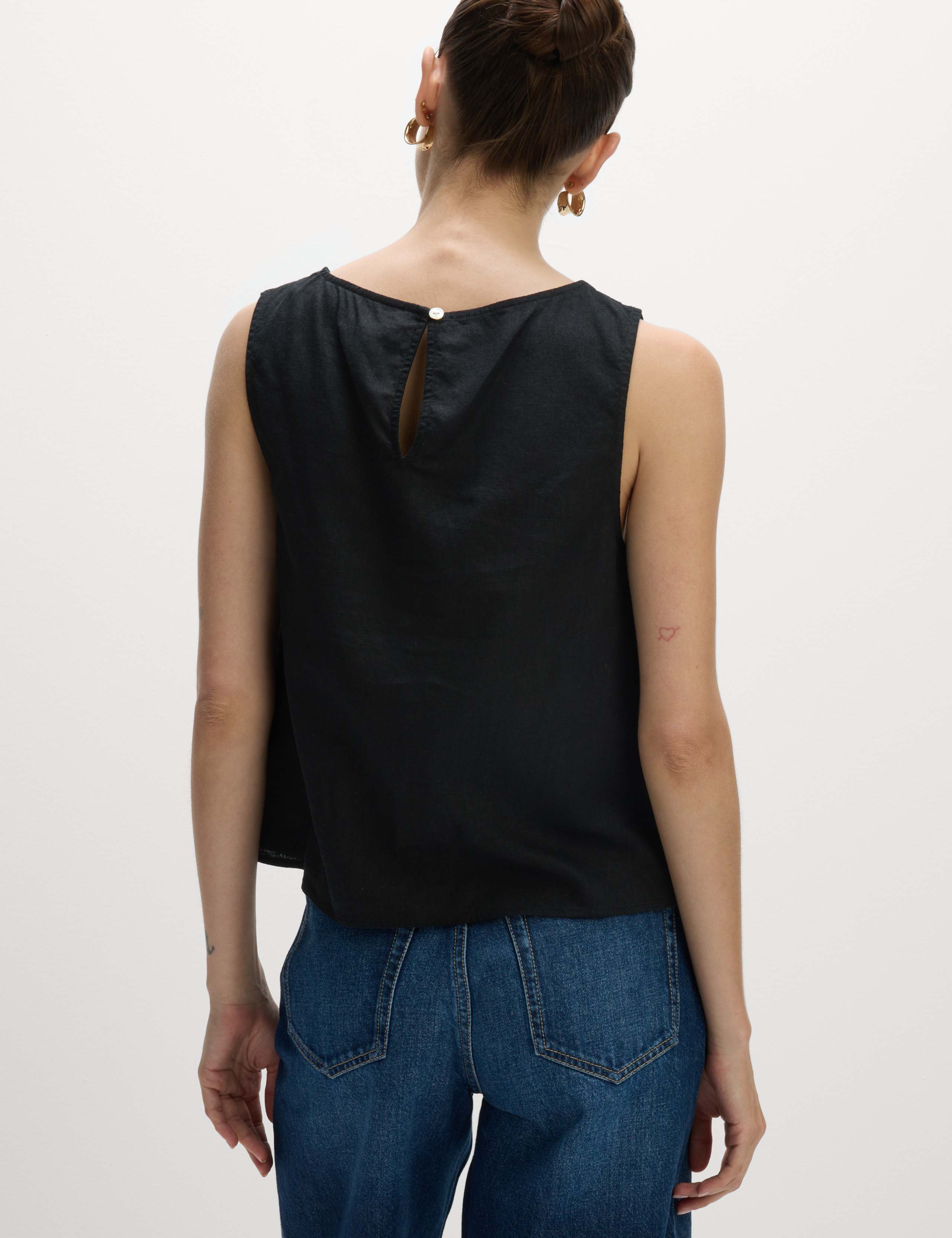 Linen Rich Twist One Shoulder Top 6 of 8