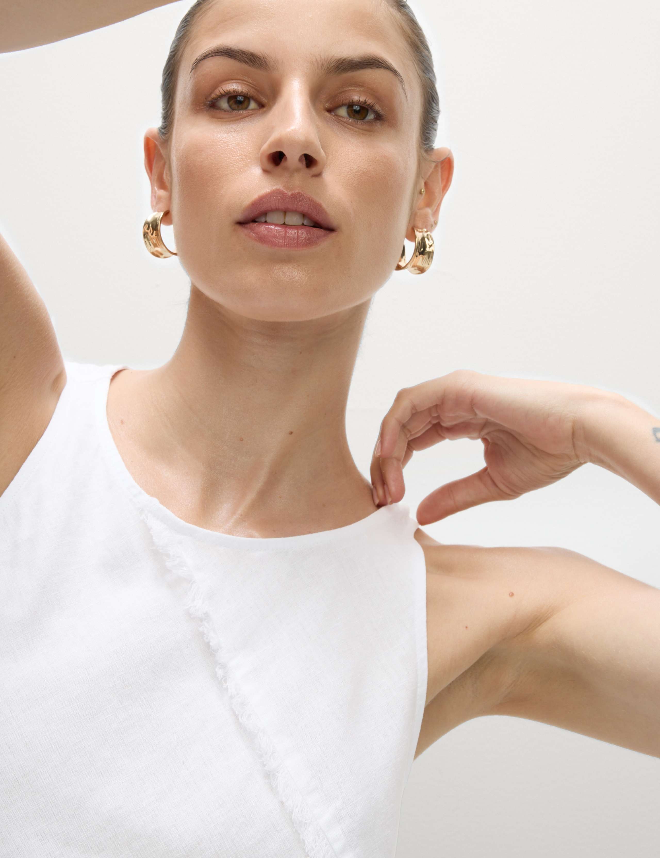 Linen Rich Raw Edge Midi Shift Dress 4 of 7