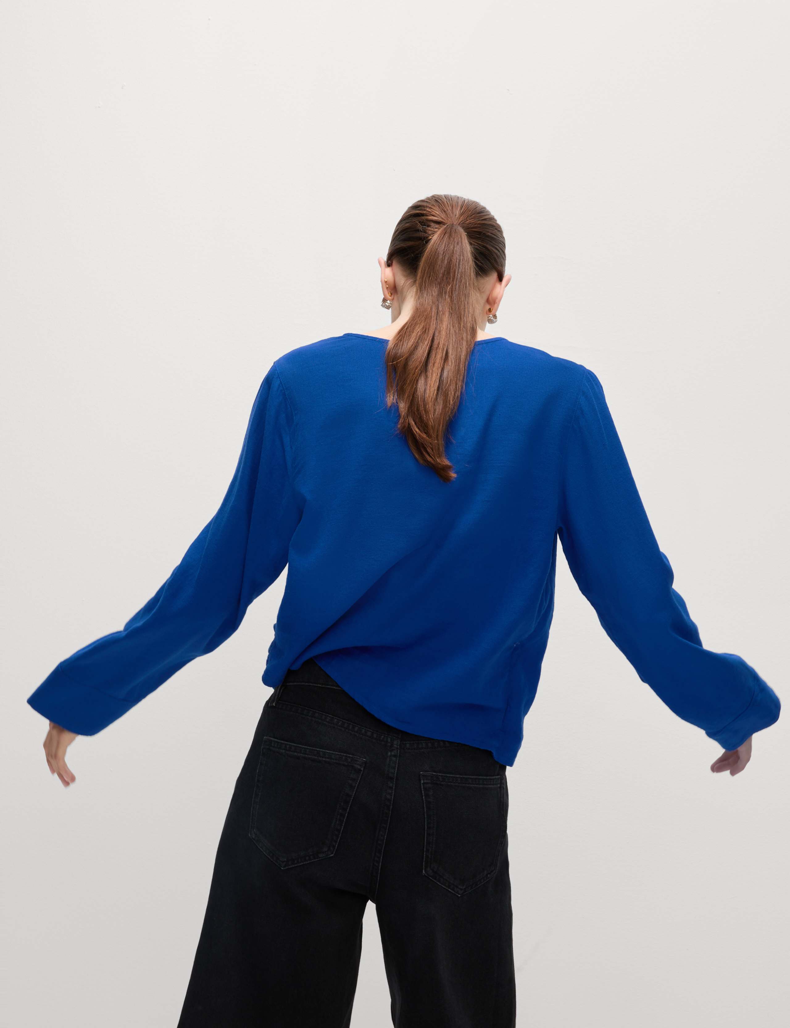 Linen Rich V-Neck Wrap Front Blouse 3 of 4