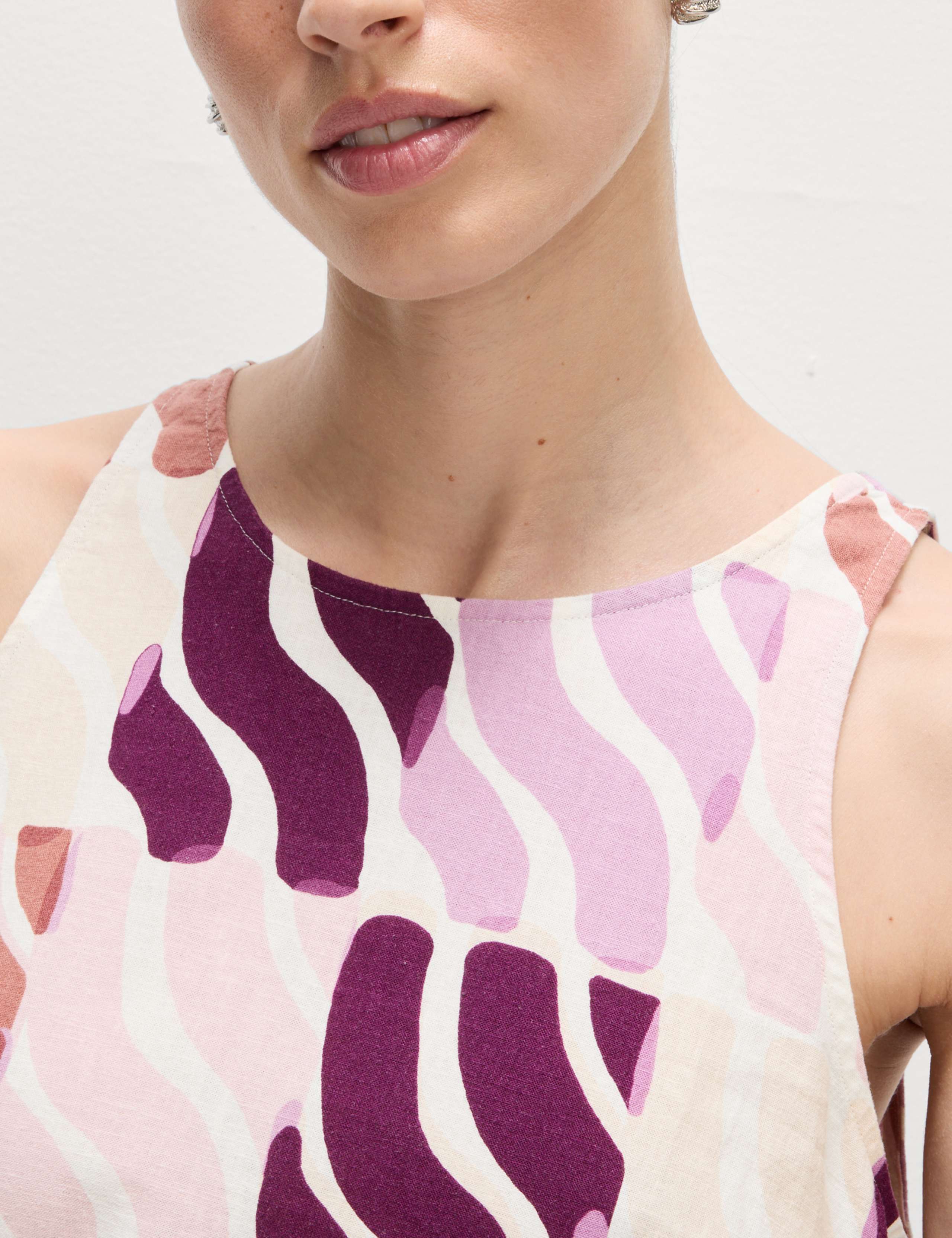 Linen Rich Printed Round Neck Midi Dress 3 of 6