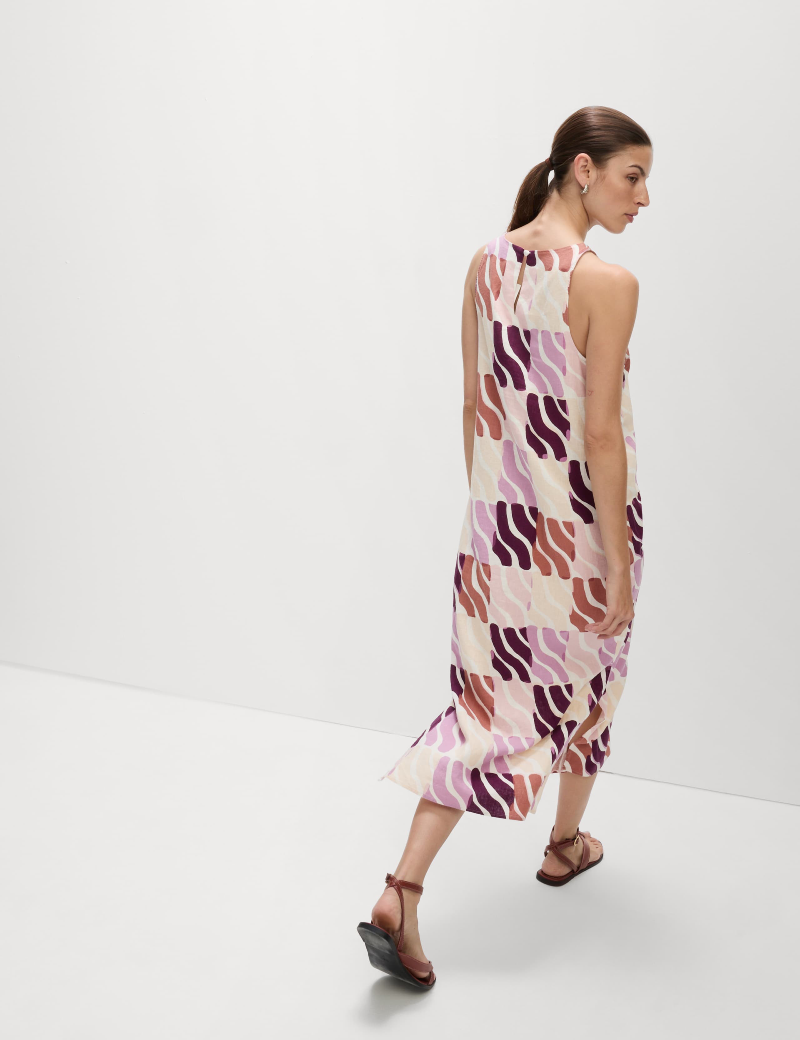 Linen Rich Printed Round Neck Midi Dress 6 of 6