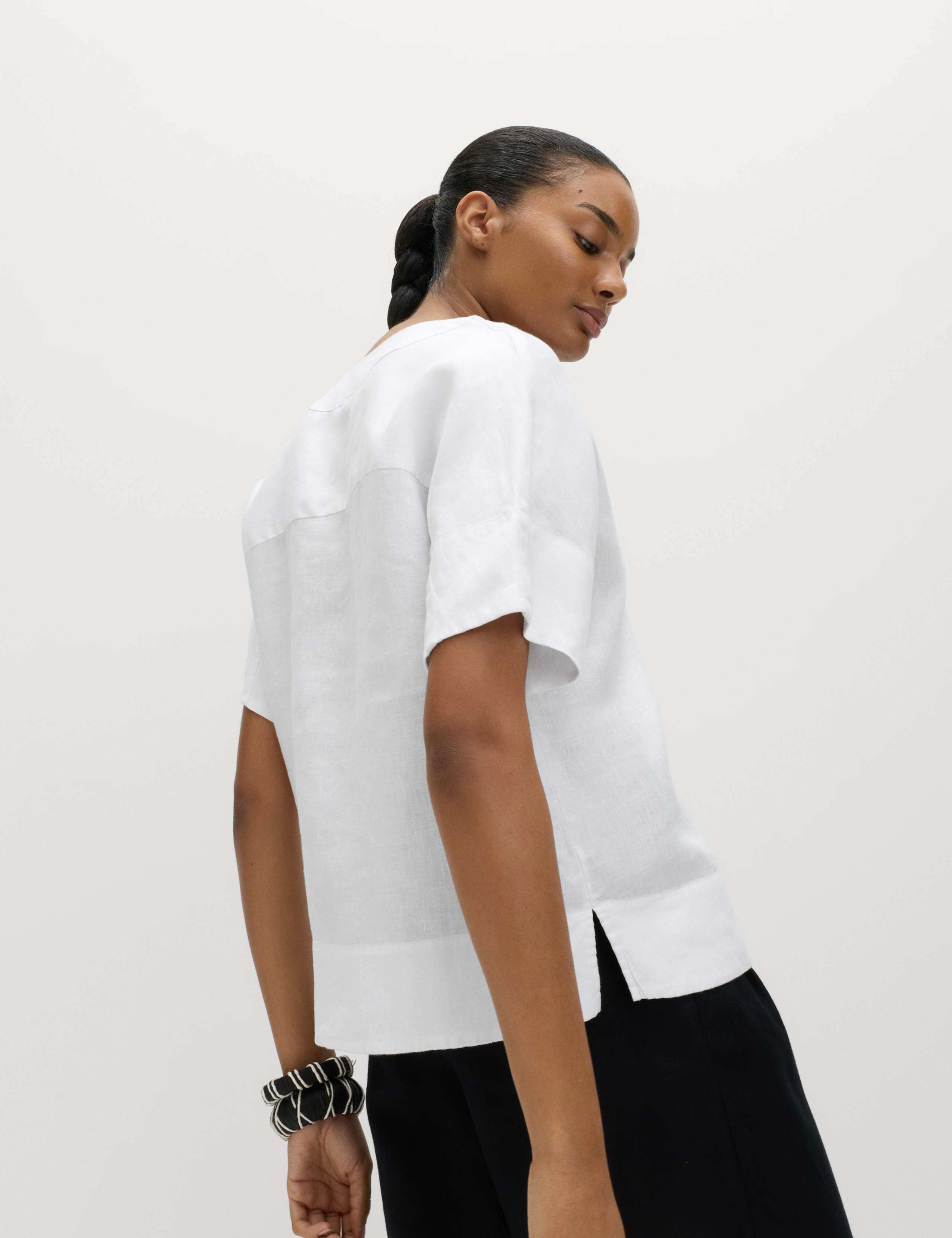 Pure Linen V-Neck Popover Top 4 of 5