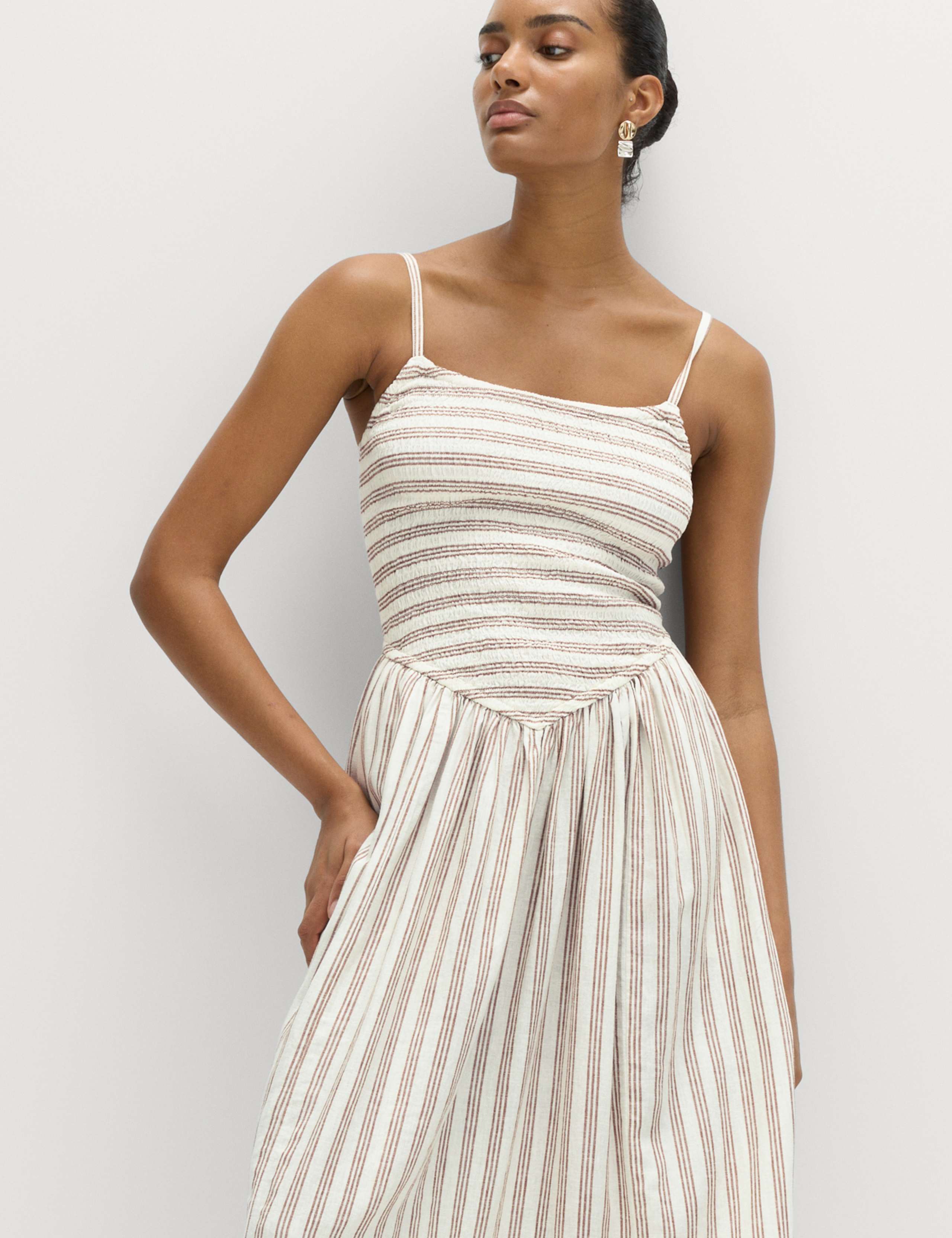 Linen Rich Shirred Maxi Shift Dress 4 of 5