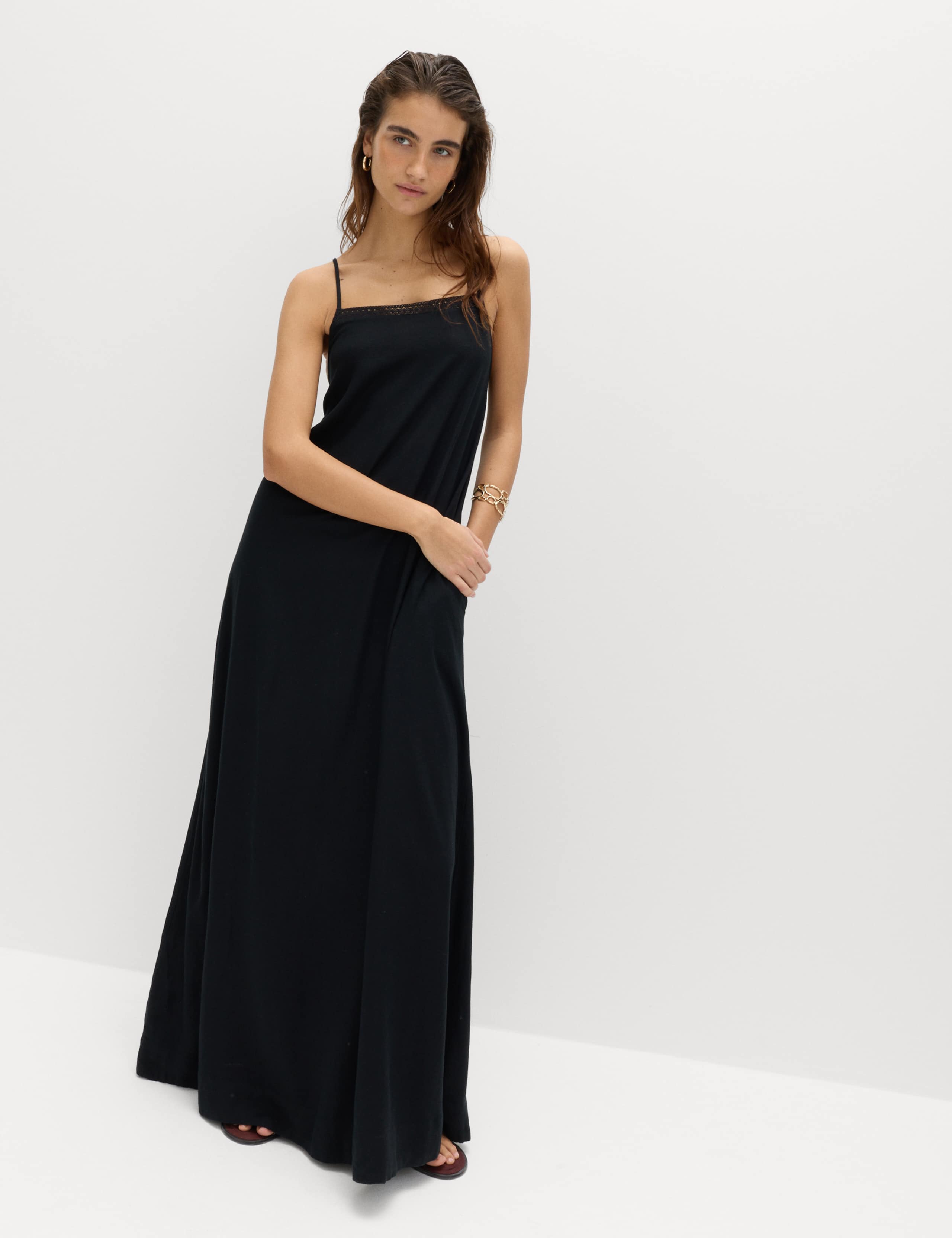 Square Neck Lace Insert Maxi Shift Dress with Linen 3 of 5