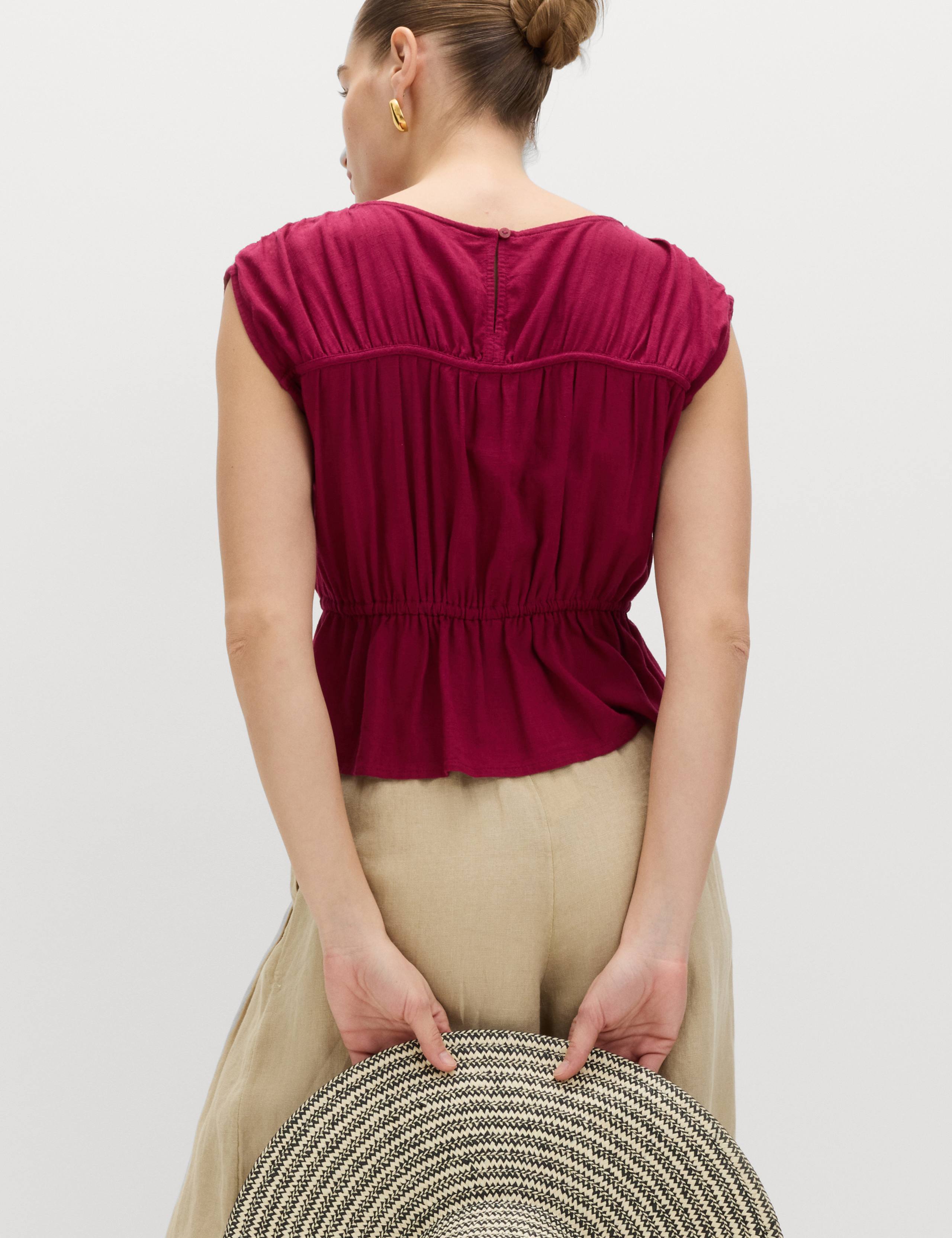 Ruched Scoop Neck Regular Fit Top with Linen 4 of 5