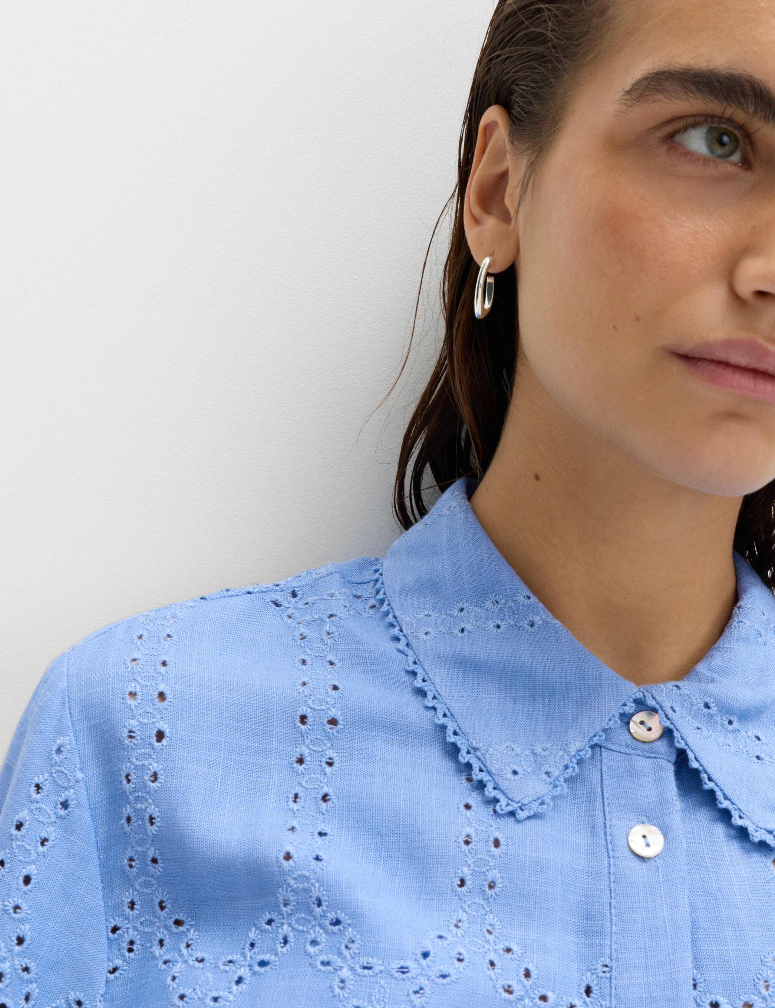 Broderie Collared Cutwork Detail Shirt with Linen 3 of 4