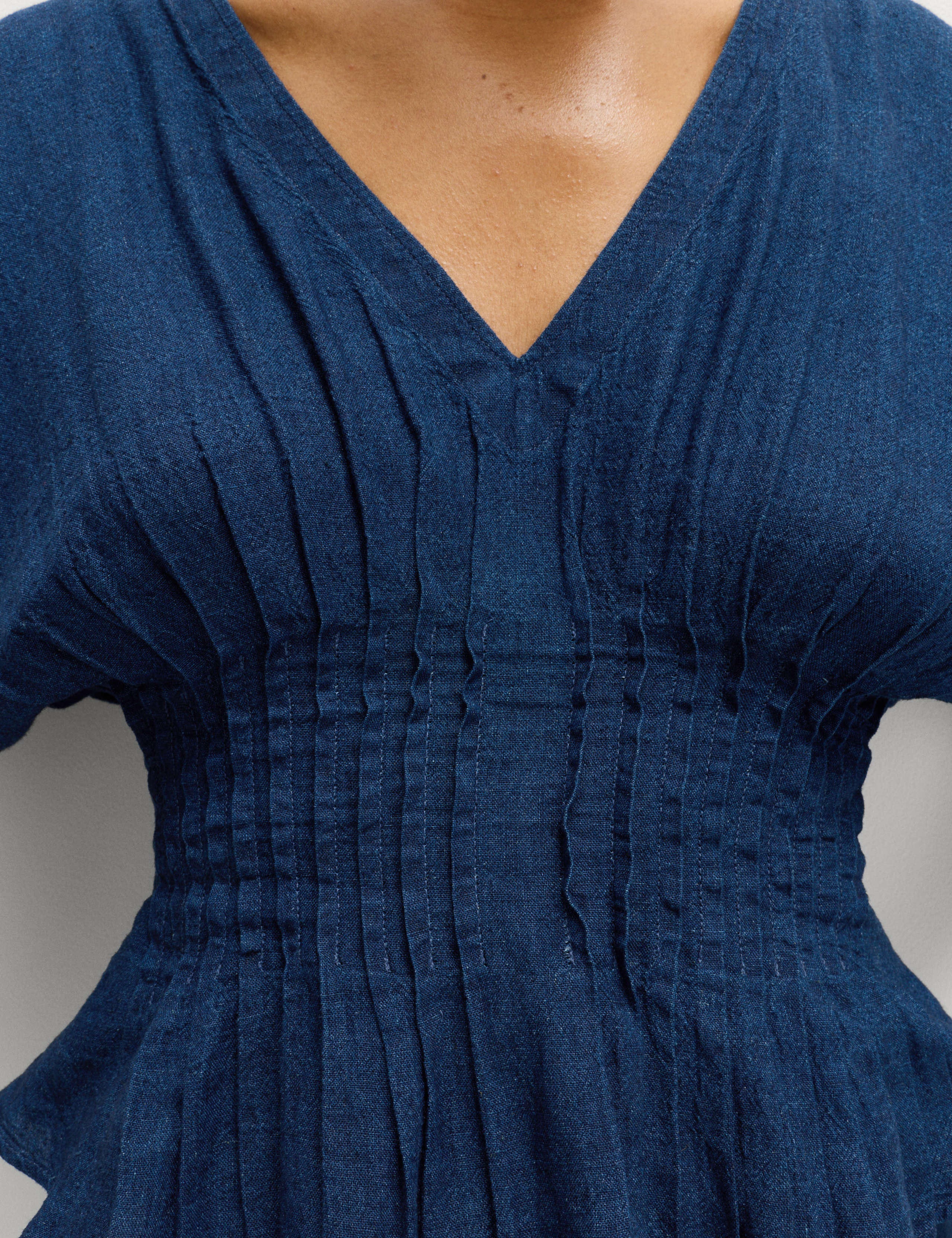 Linen Rich V-Neck Waisted Top 4 of 6