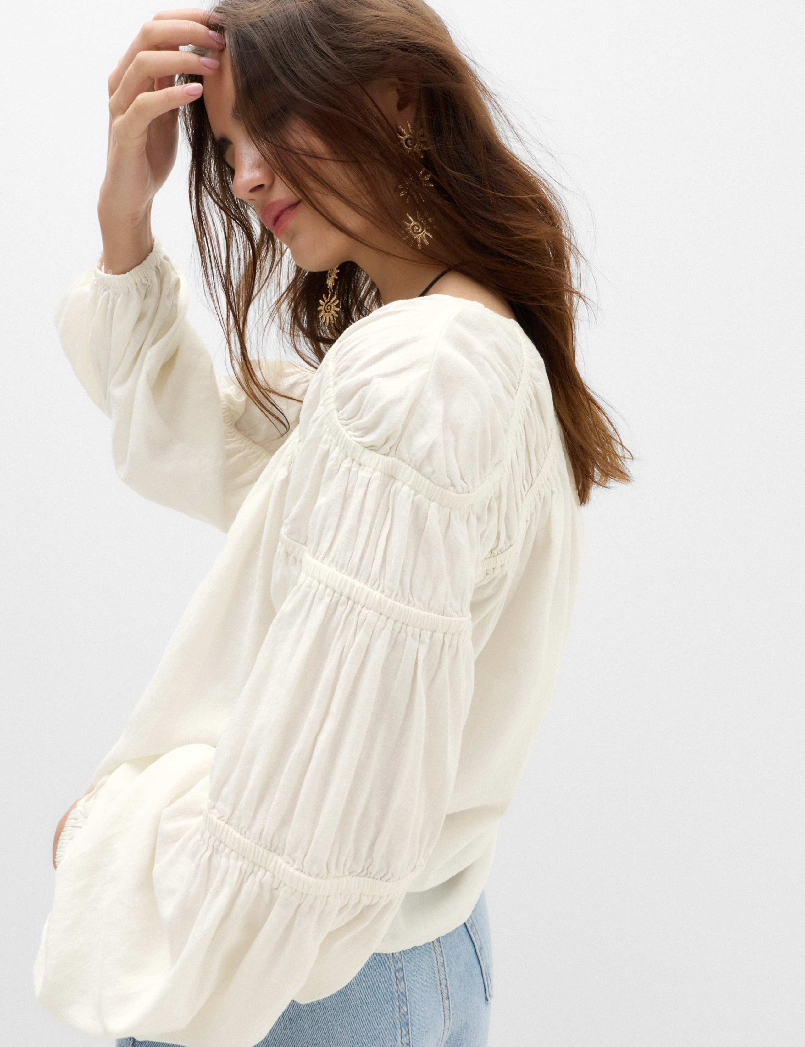 Linen Blend Relaxed Shirred Top 3 of 6