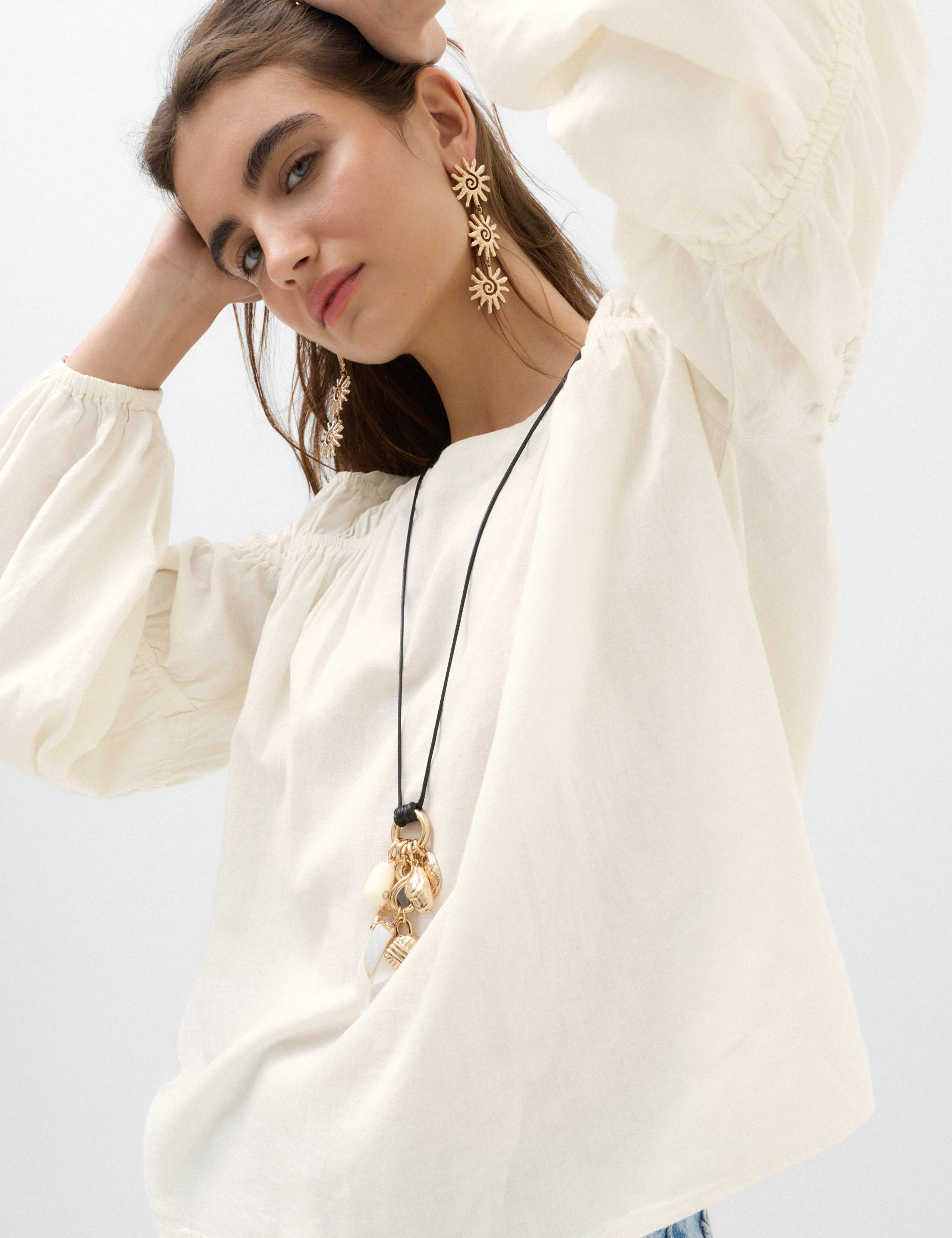 Linen Blend Relaxed Shirred Top 4 of 6