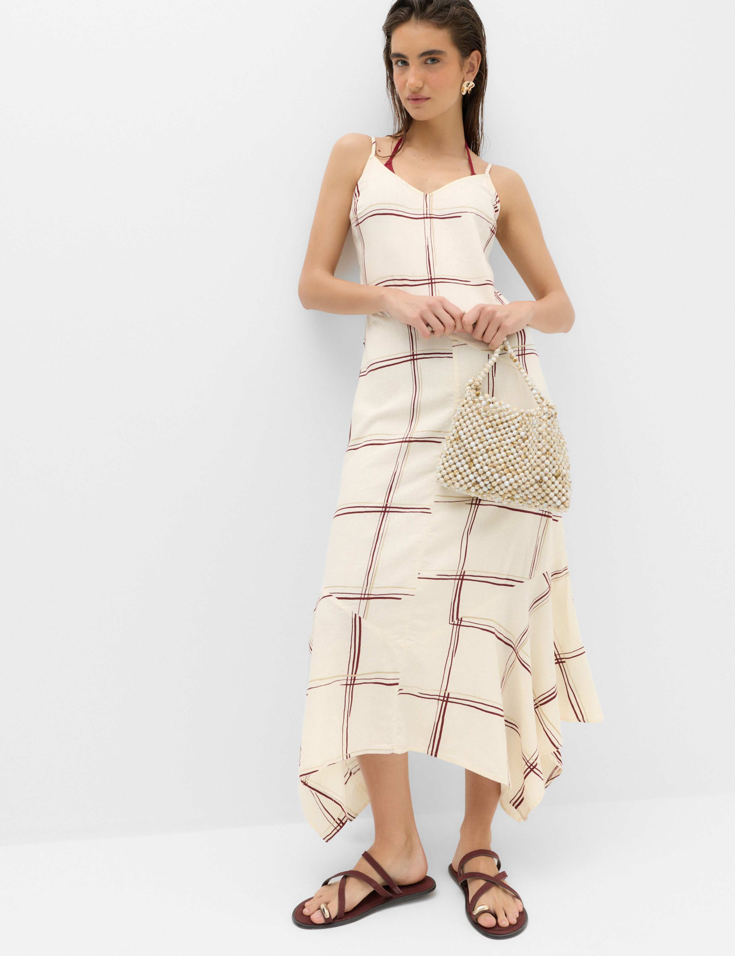 Linen Rich Printed V-Neck Hanky Hem Dress 4 of 7