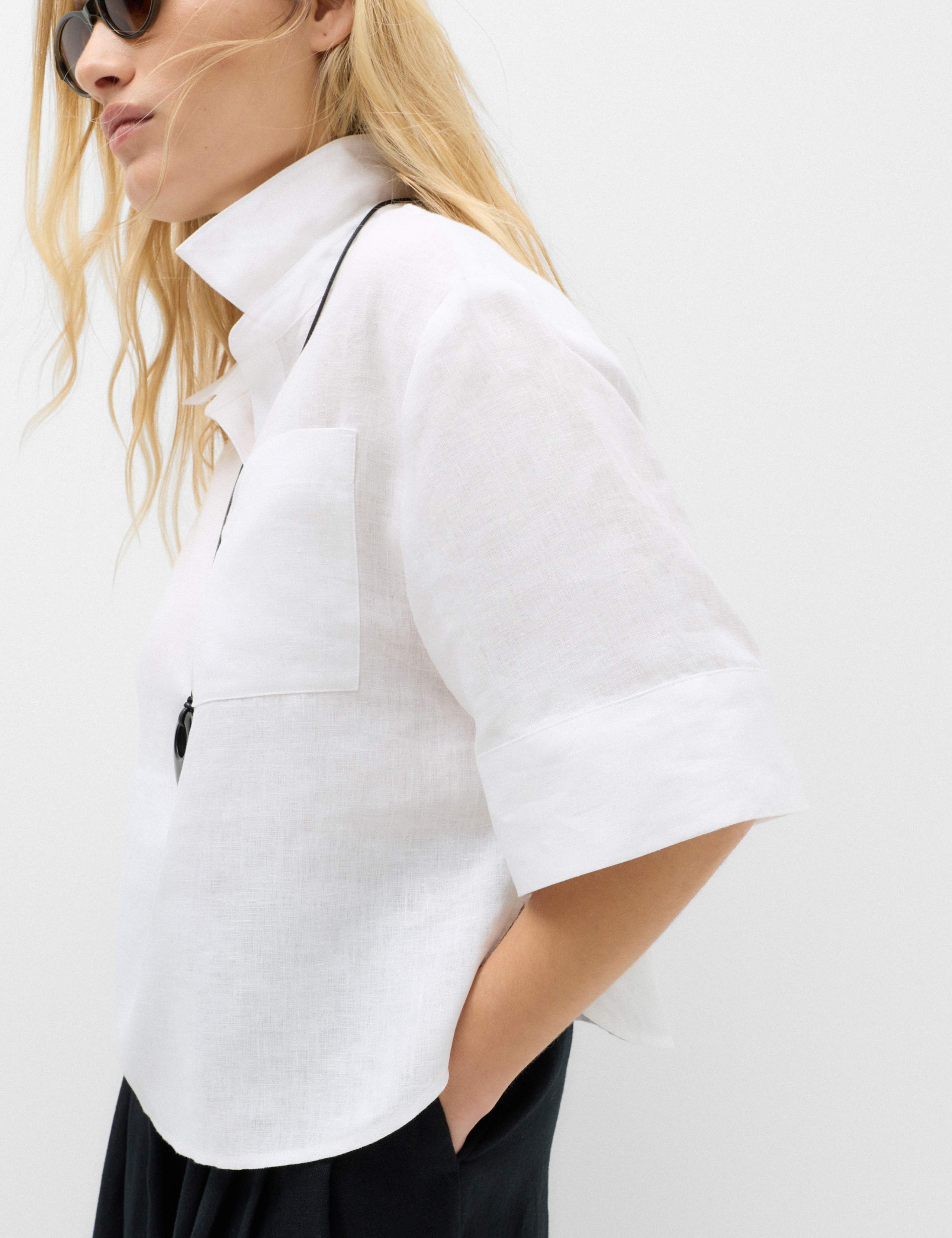 Pure Linen V-Neck Relaxed Top 3 of 5