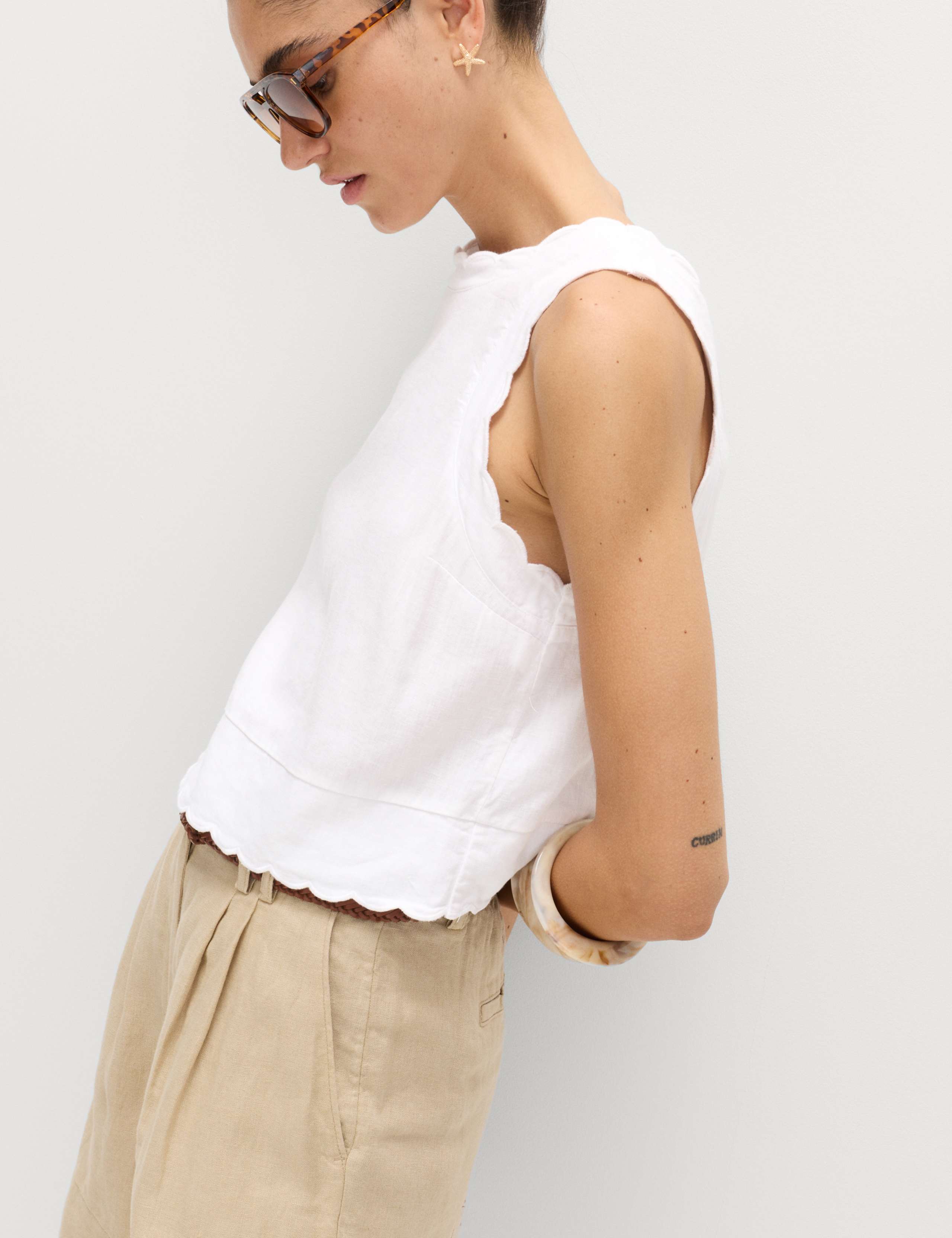 Linen Rich Scallop Vest Top 6 of 6