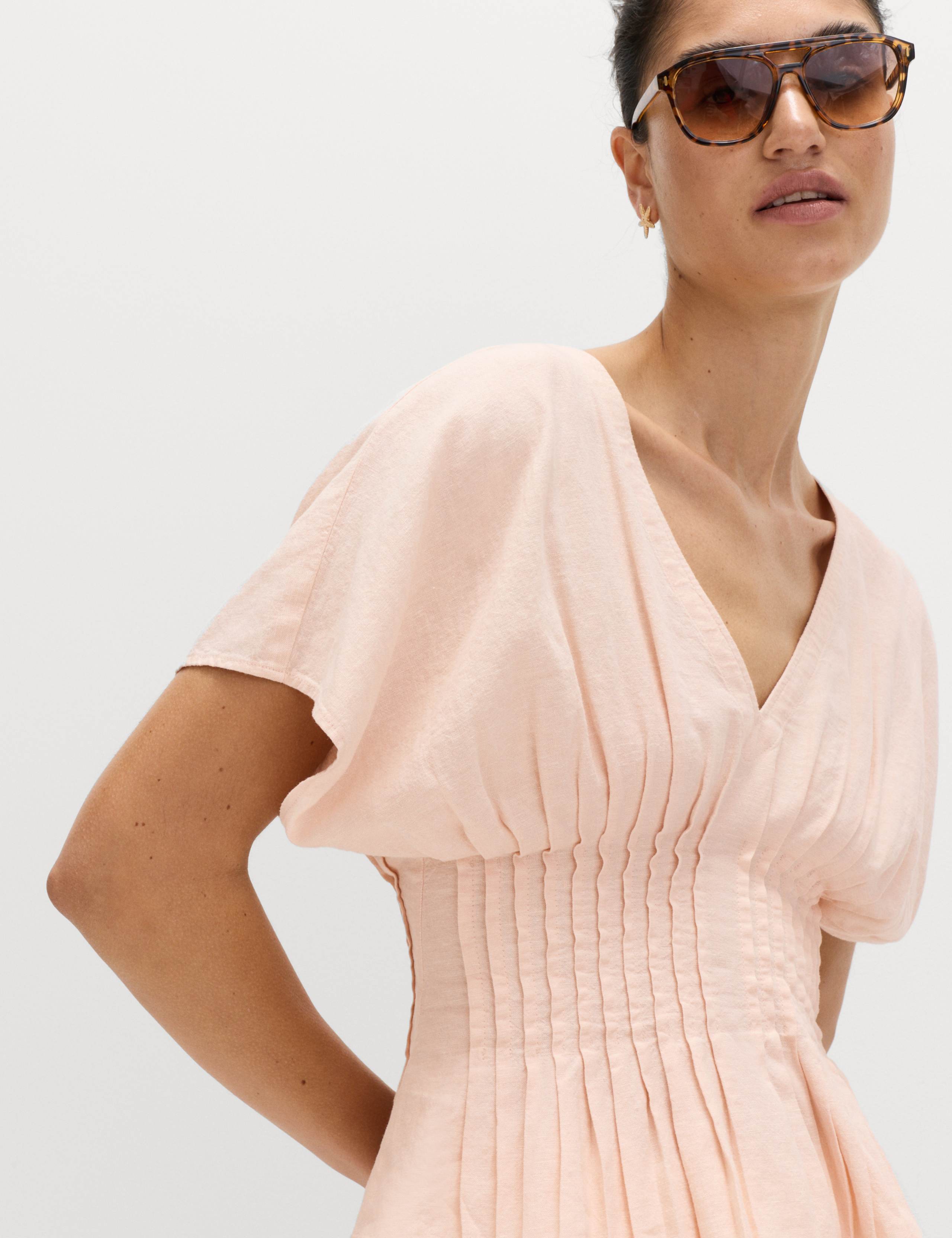 Linen Rich Seam Detail Waisted Top 1 of 6