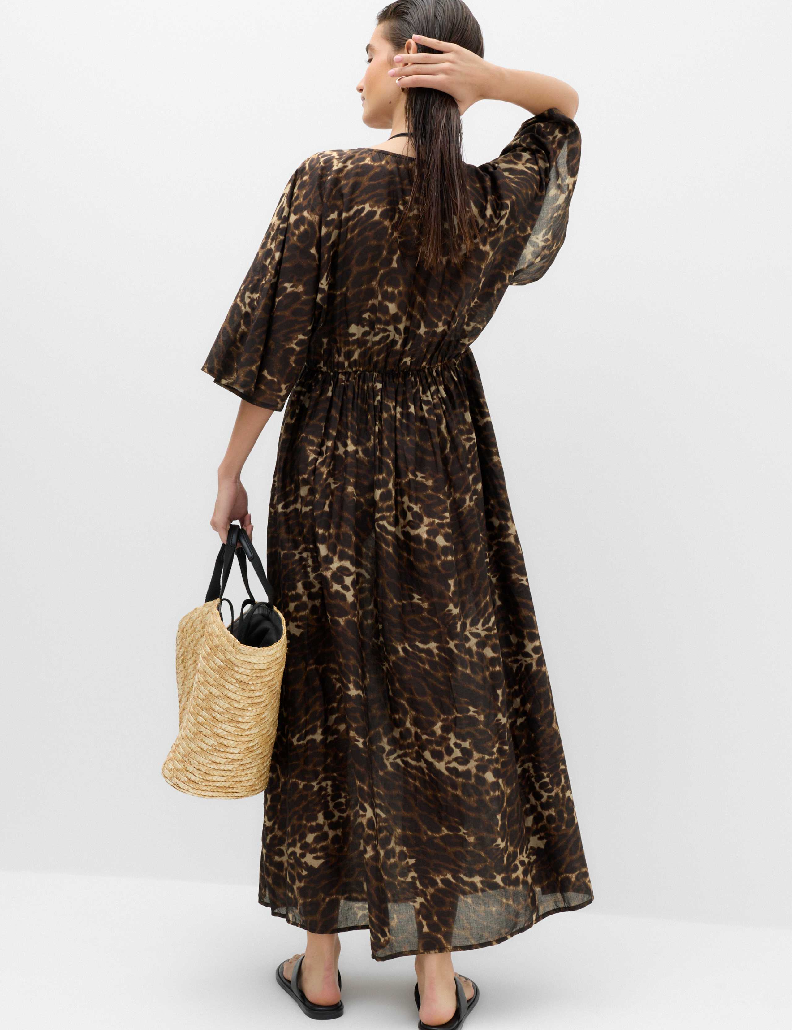 Pure Cotton Printed V-Neck Sheer Kaftan 4 of 5