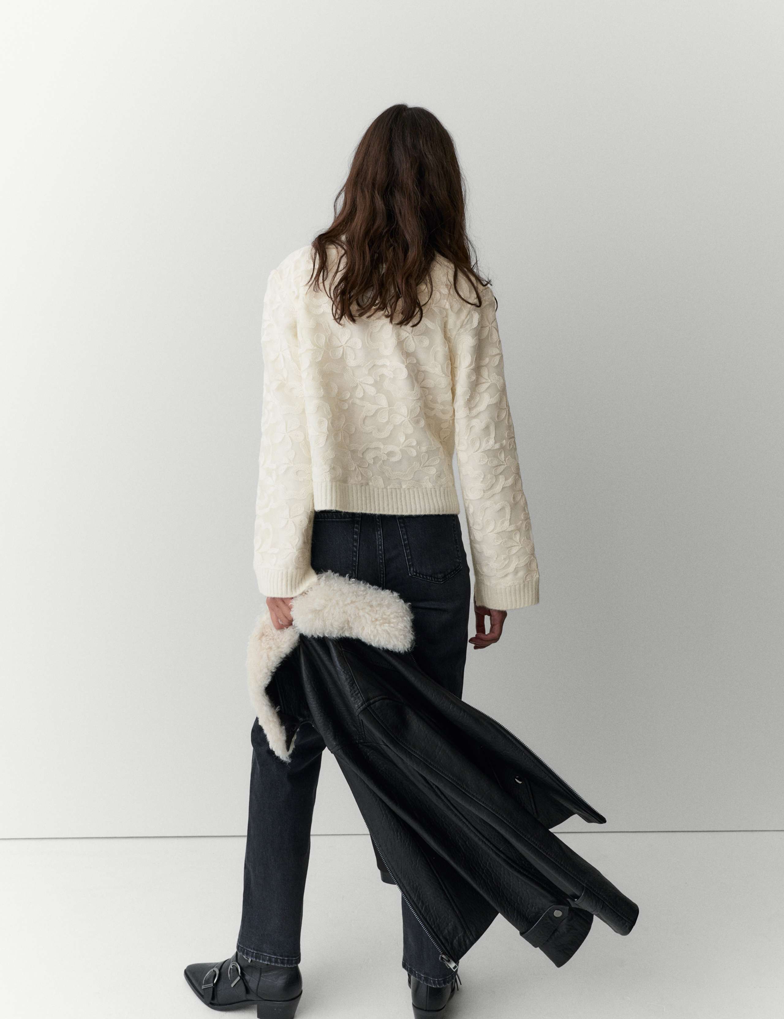 Mesh Crew Neck Lace Detail Jumper 5 of 6