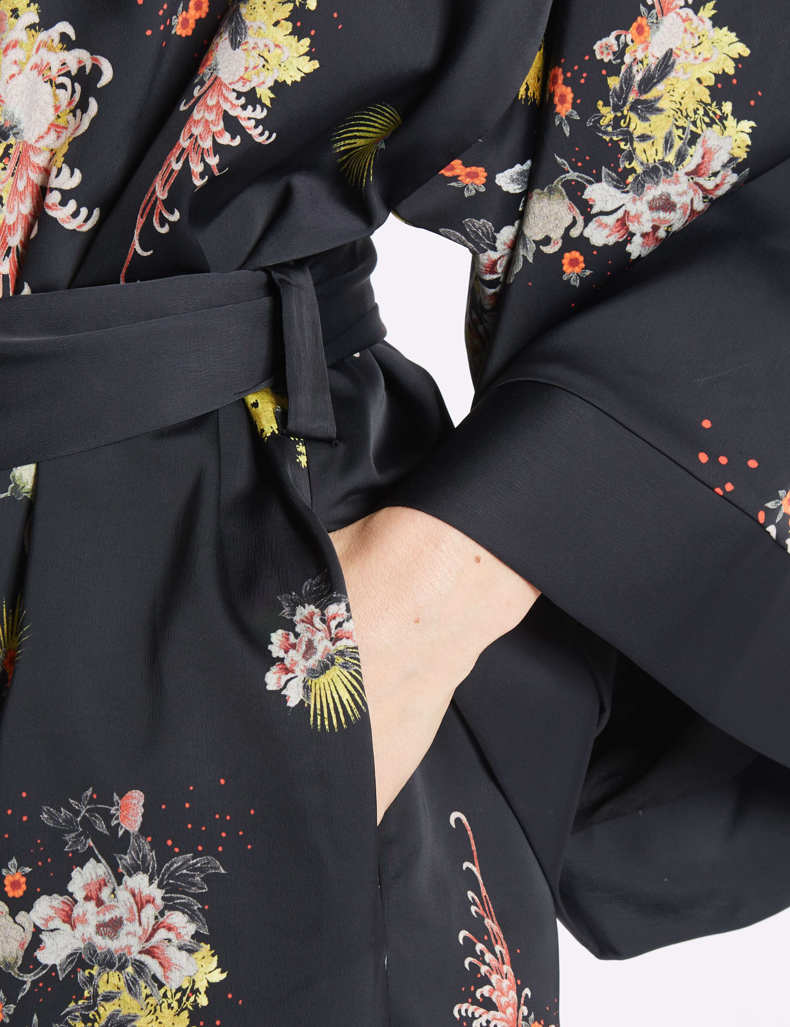 Floral Print Long Sleeve Kimono 5 of 5