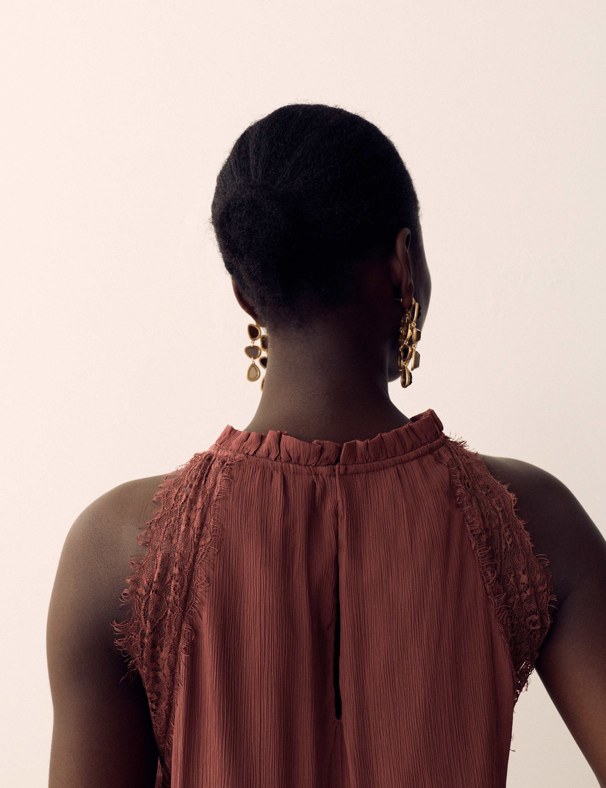 Lace Trim Halter Neck Top 3 of 6