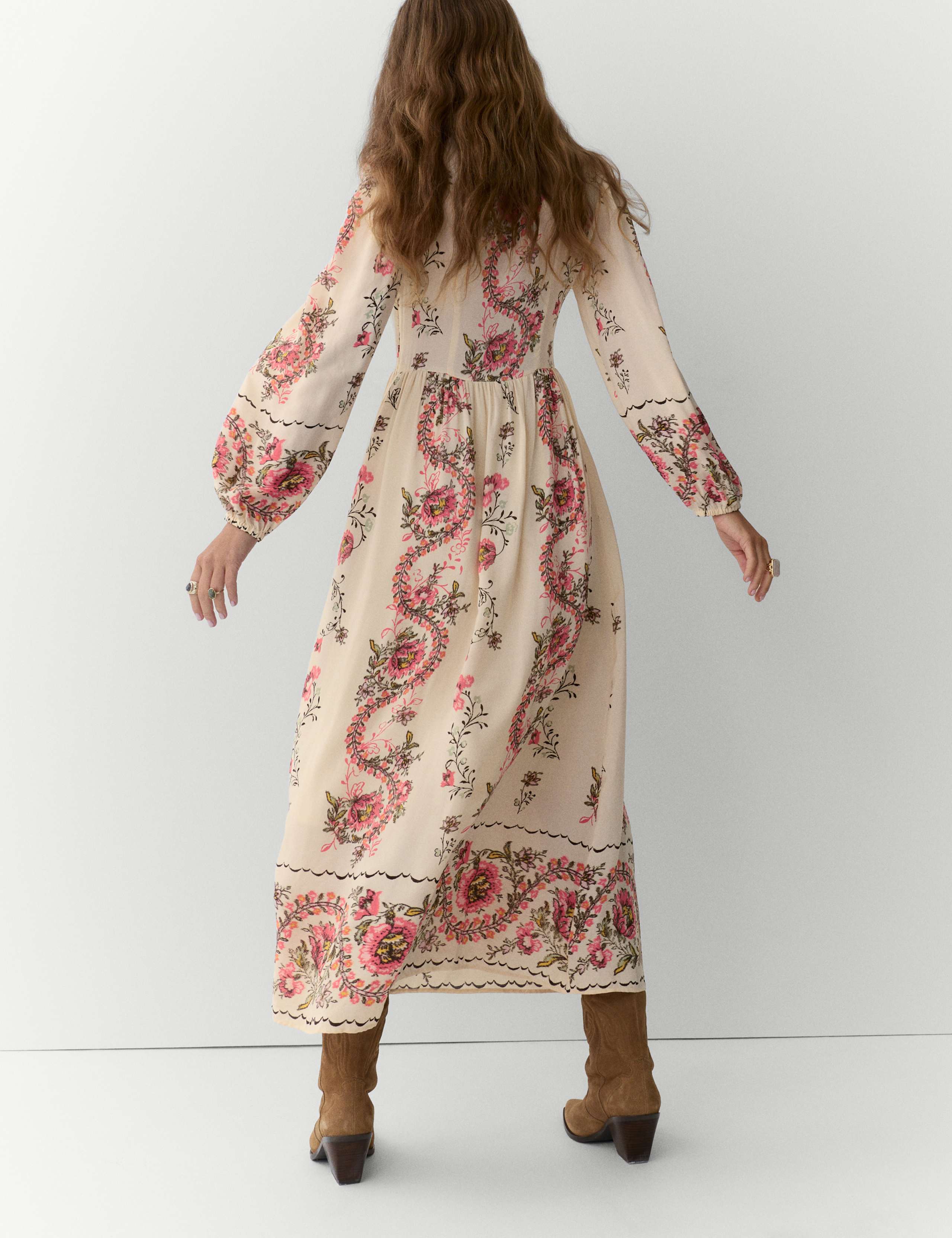Printed V-Neck Maxi Tea Dress 5 of 5