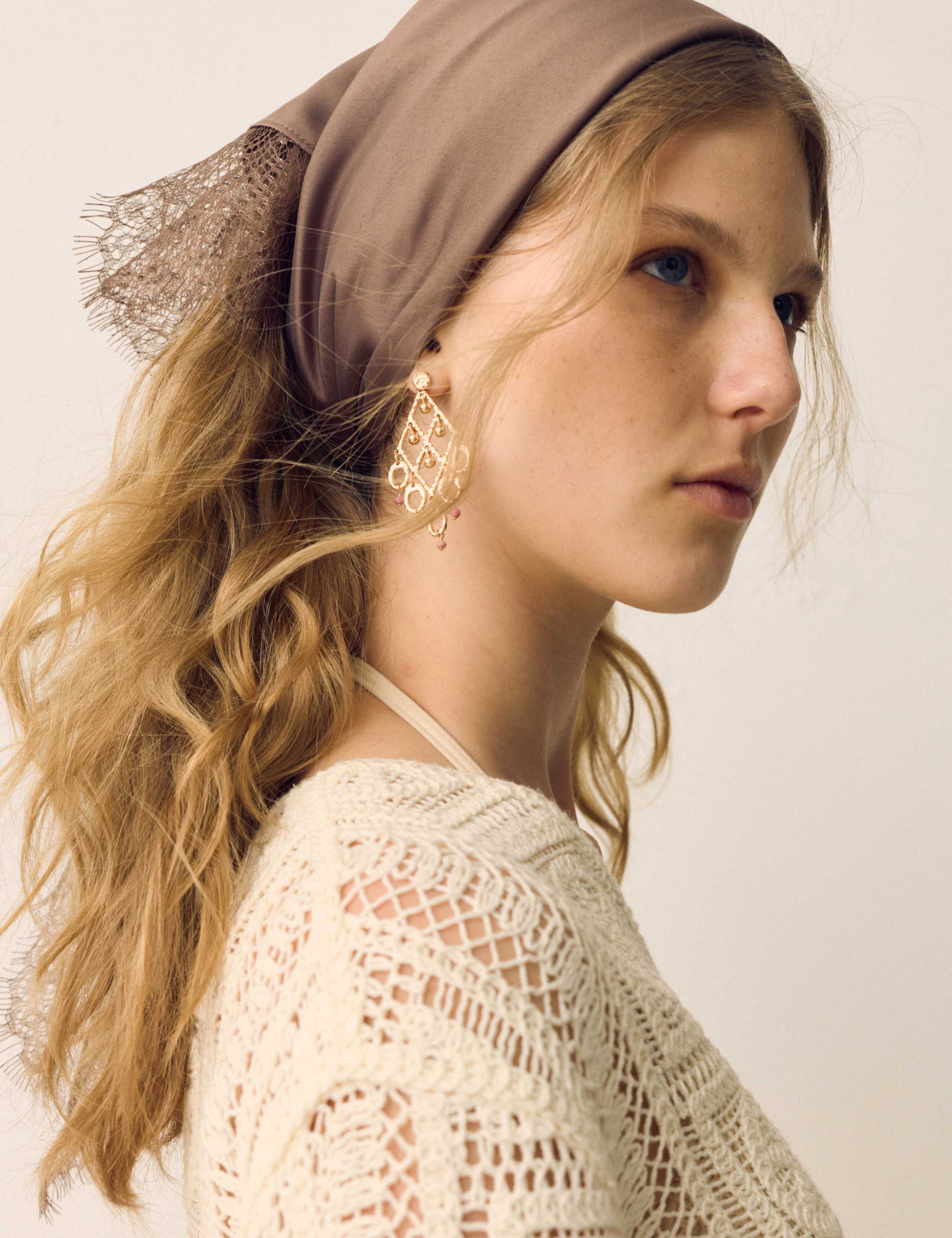 Knitted Crochet Look V-Neck Tasselled Mini Dress 3 of 7