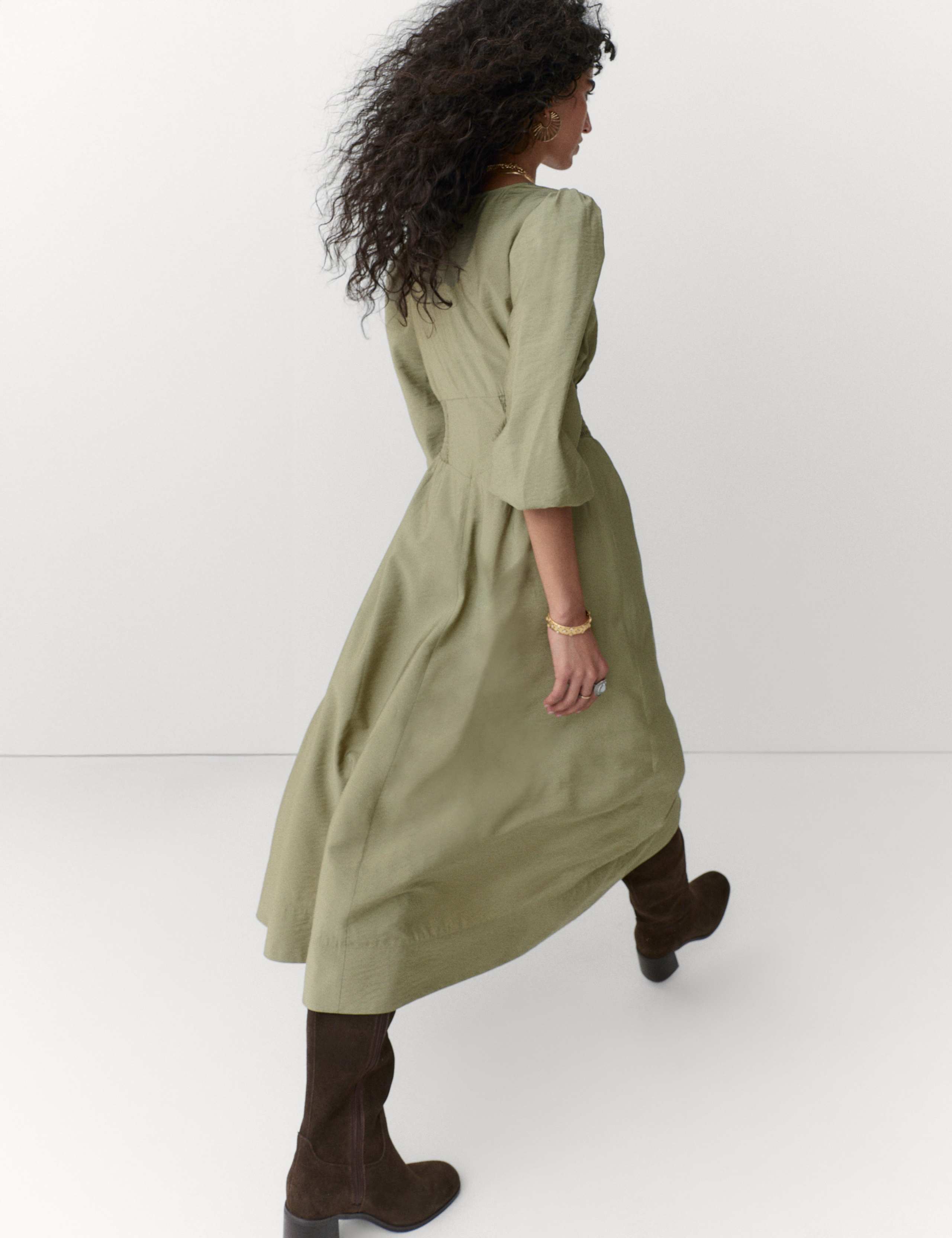 Scoop Neck Midi Shirred Dress 3 of 5