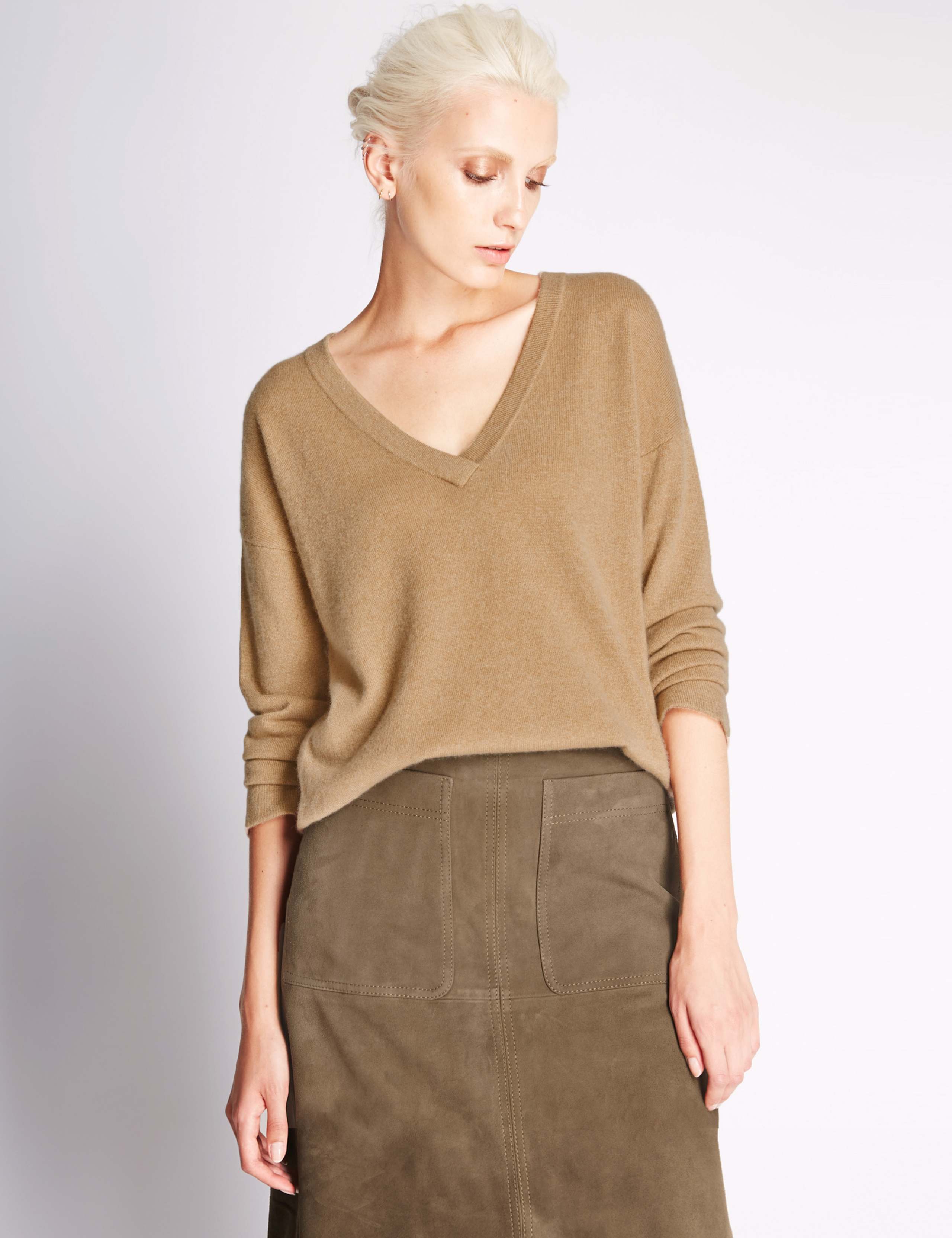 Pure Cashmere V-Neck Jumper 1 of 4
