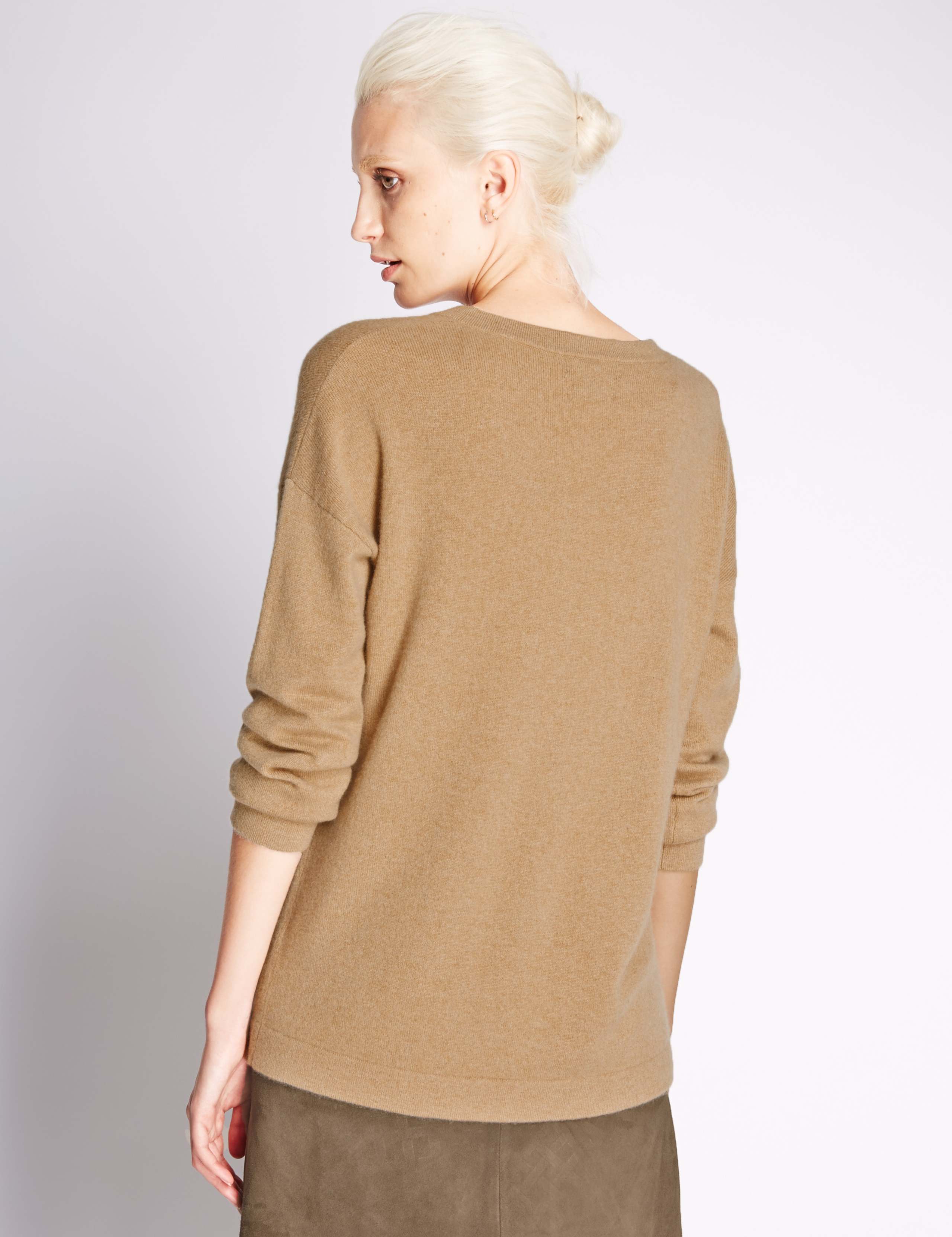Pure Cashmere V-Neck Jumper 4 of 4