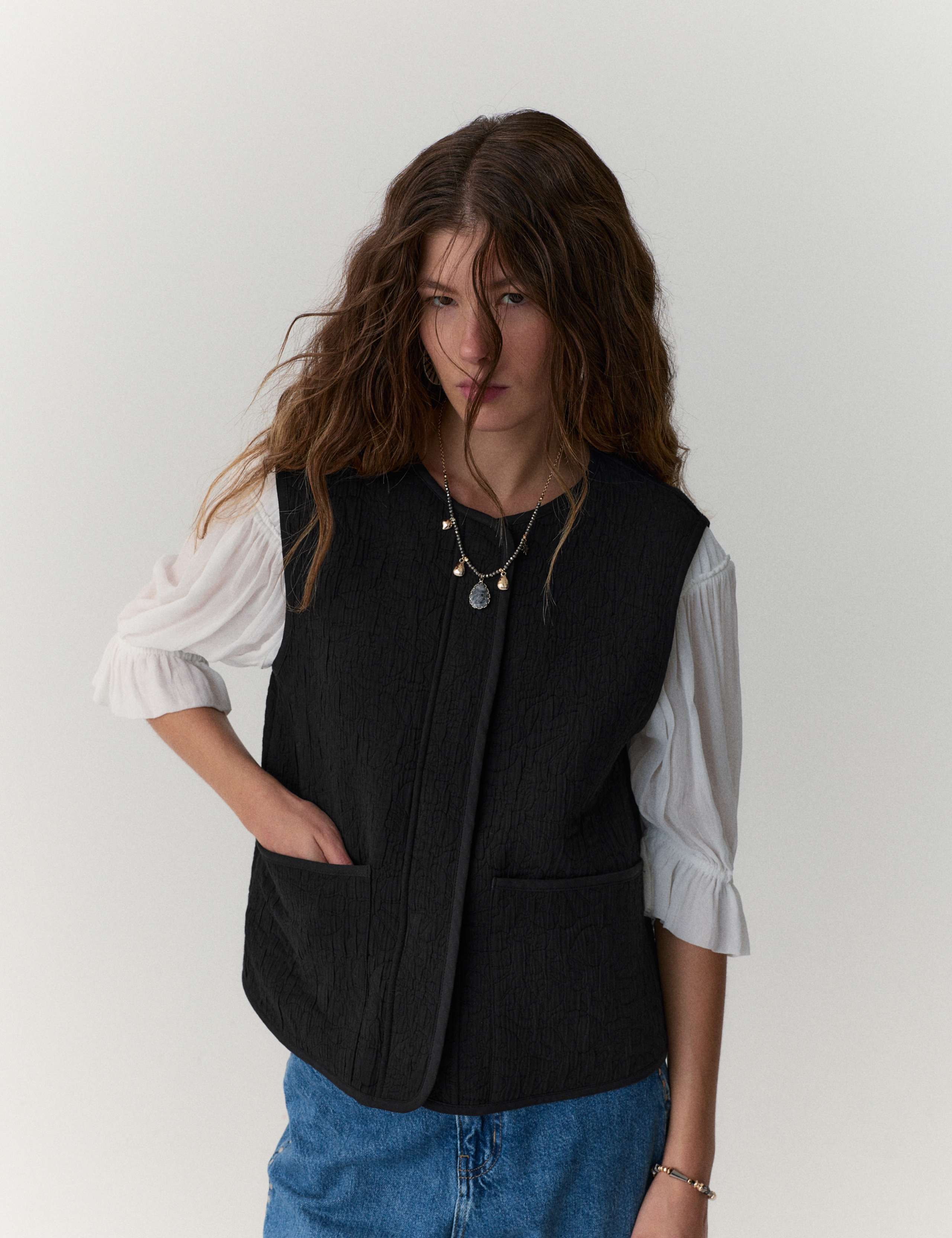 Cotton Blend Quilted Round Neck Gilet 3 of 5