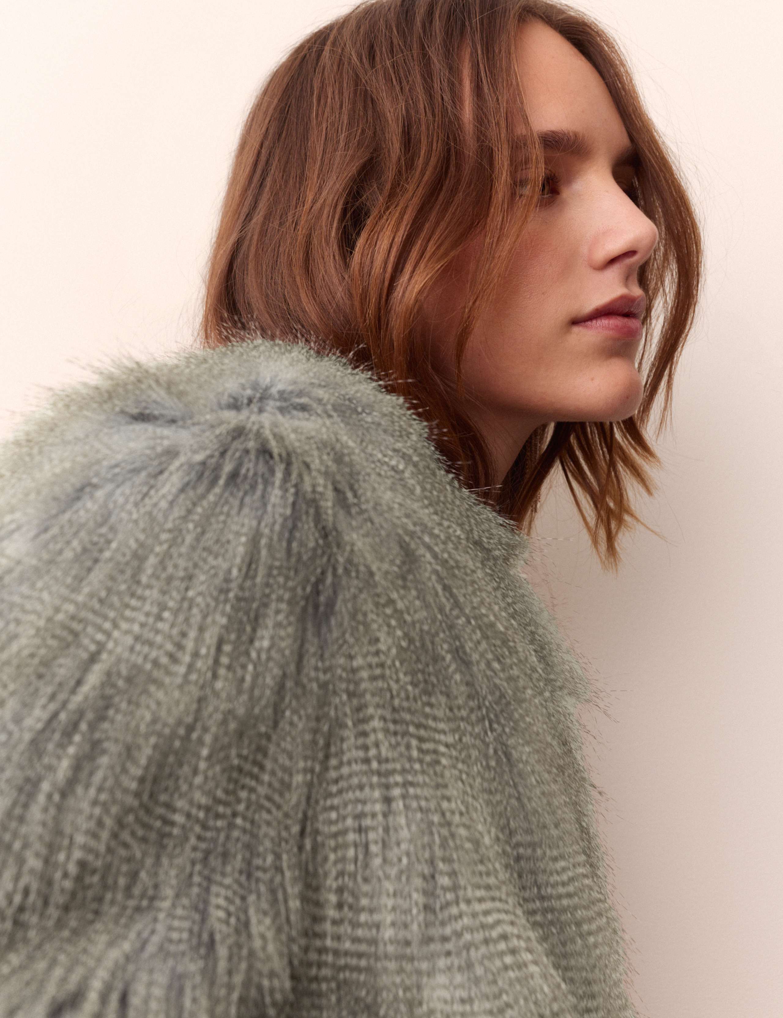Faux Fur Cropped Jacket 5 of 6