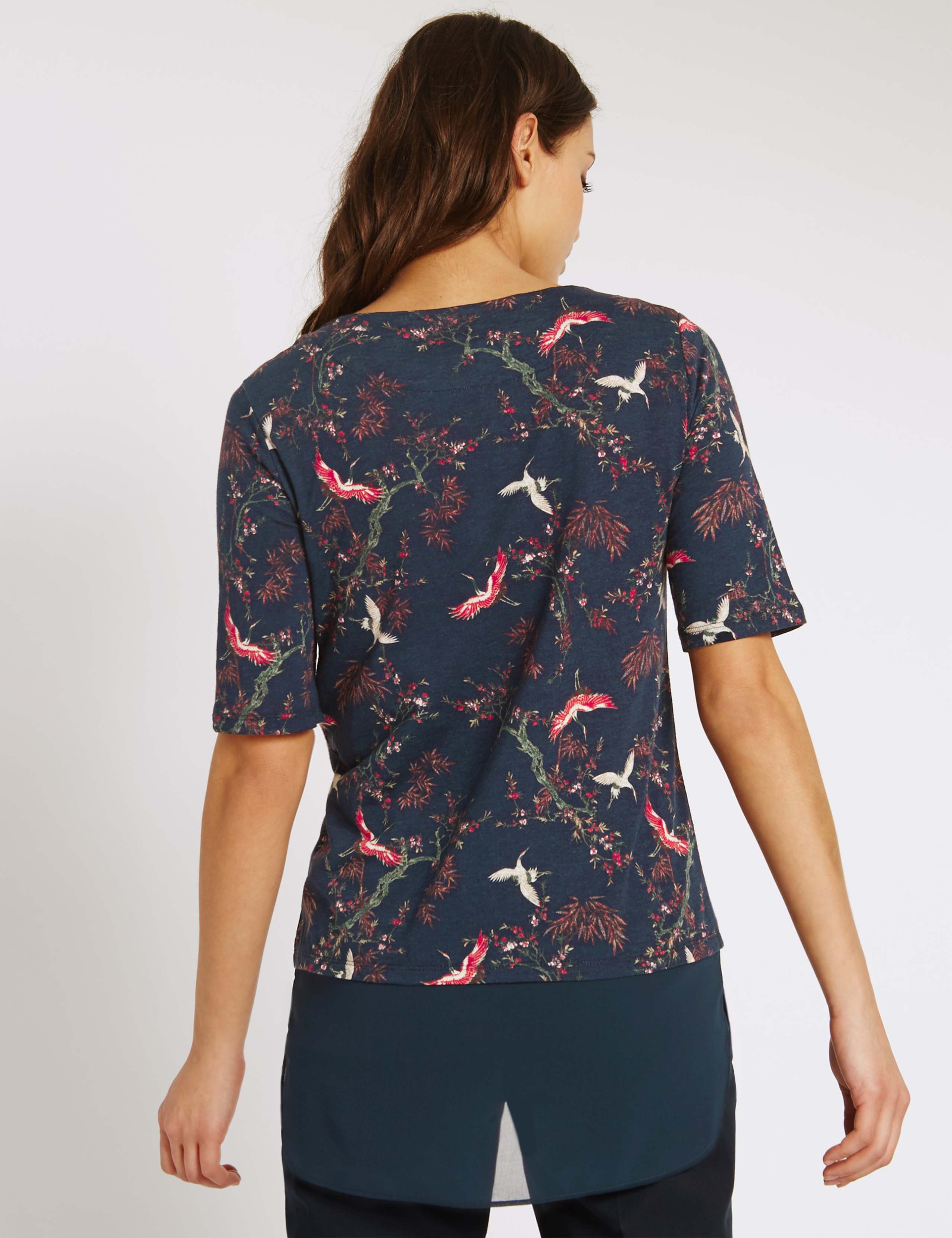 Crane & Floral Print Half Sleeve T-Shirt 3 of 4