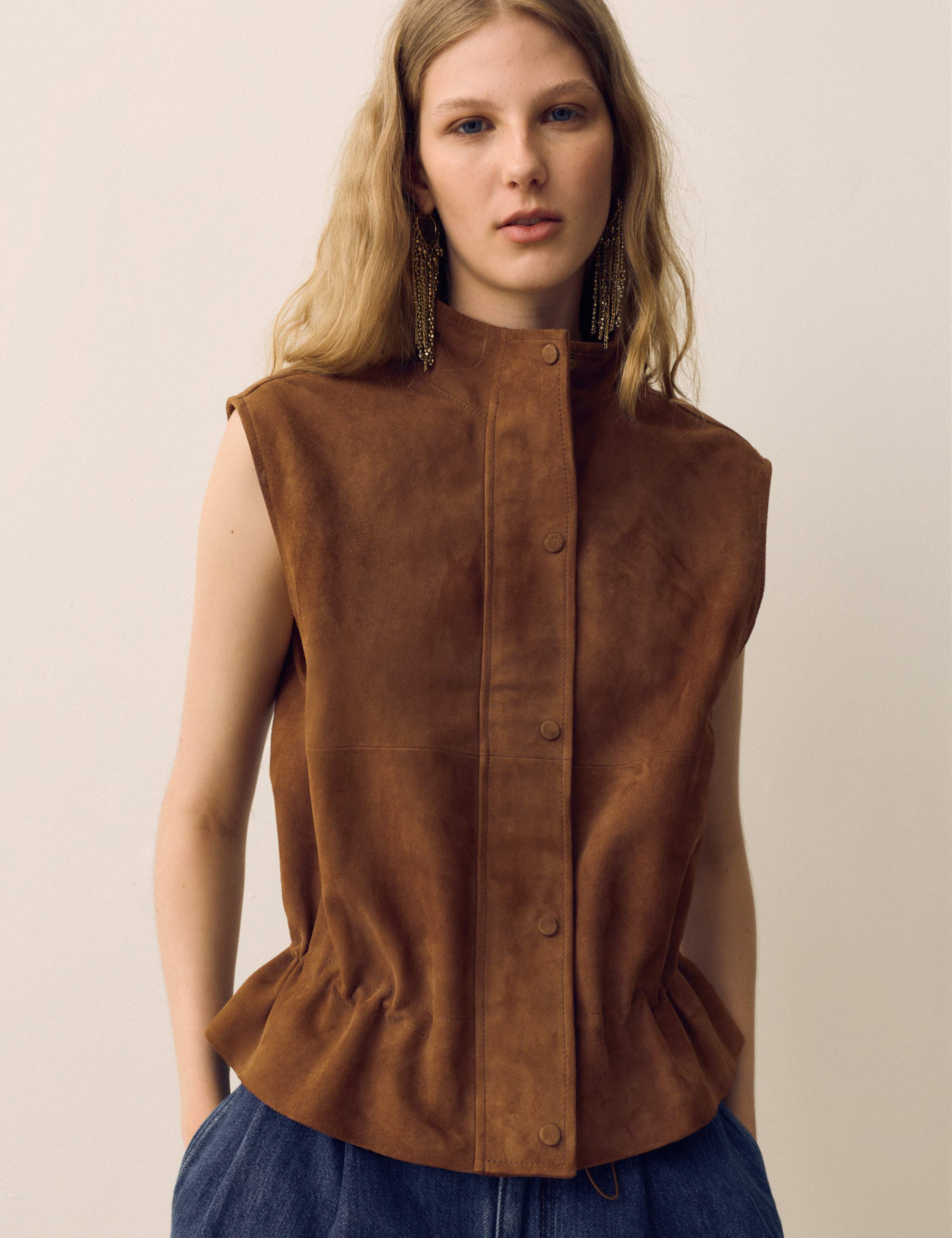 Suede Adjustable Toggle Waist Gilet 6 of 7