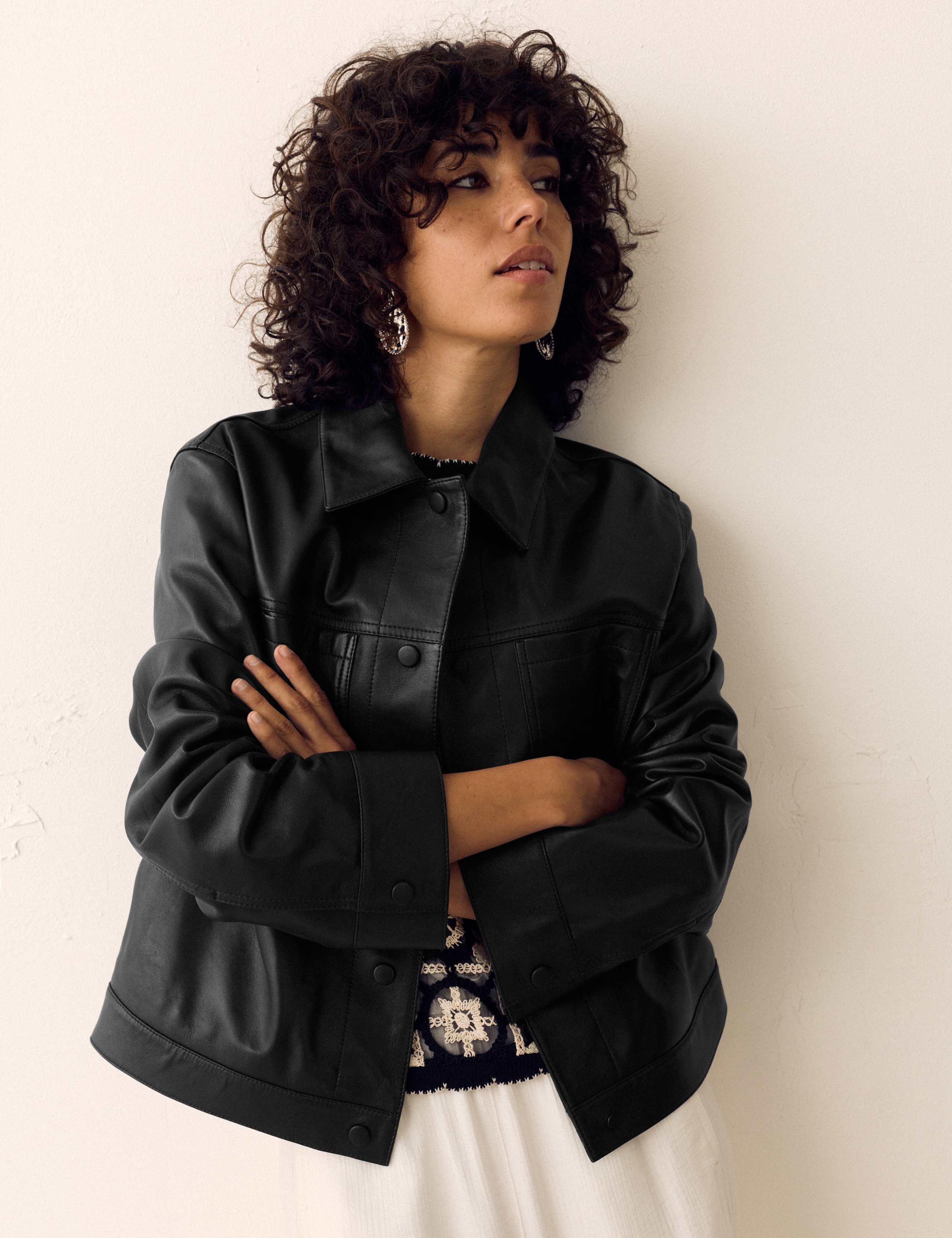 Leather Collared Short Neat Jacket 6 of 6