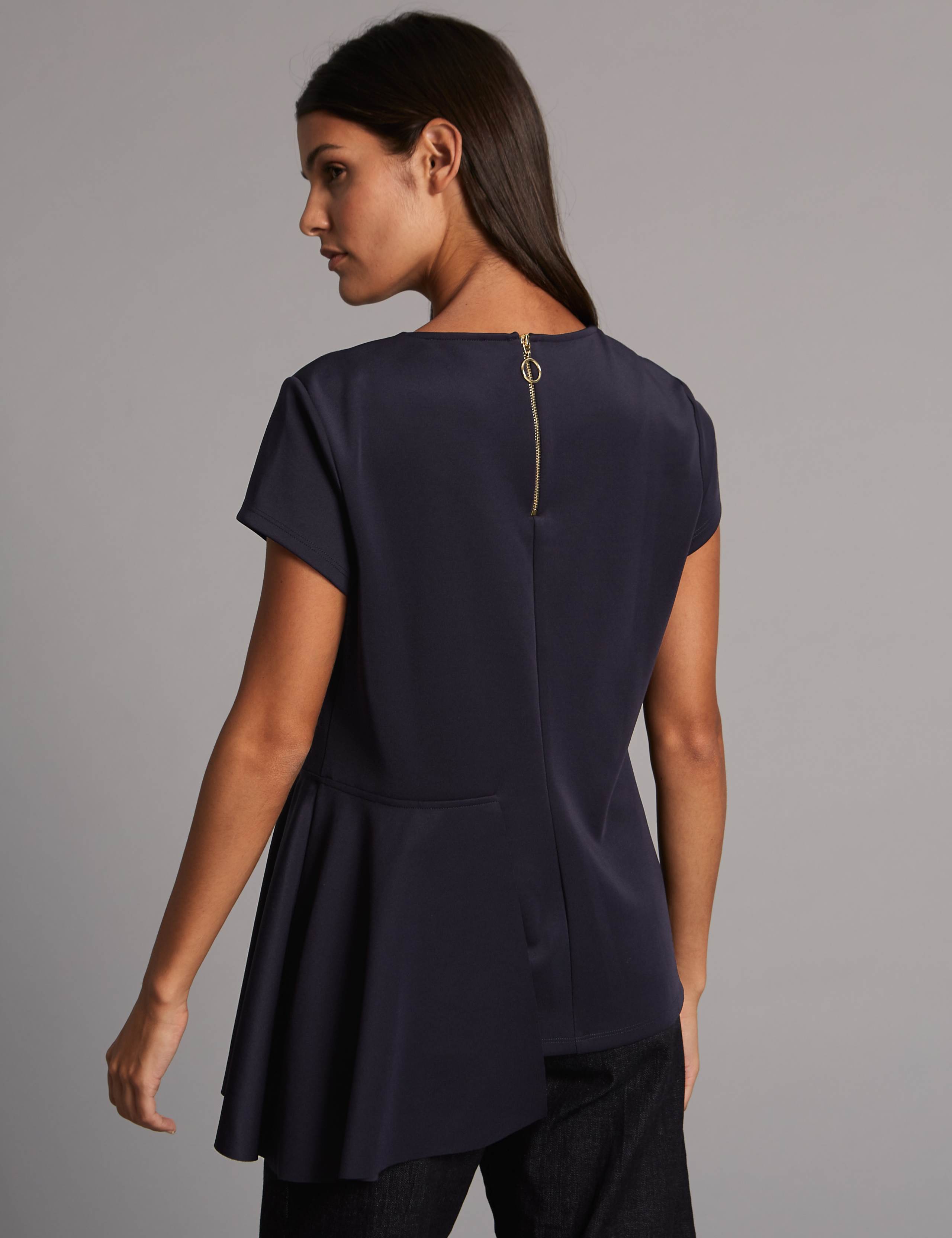 Asymmetrical Hem Short Sleeve T-Shirt 4 of 5