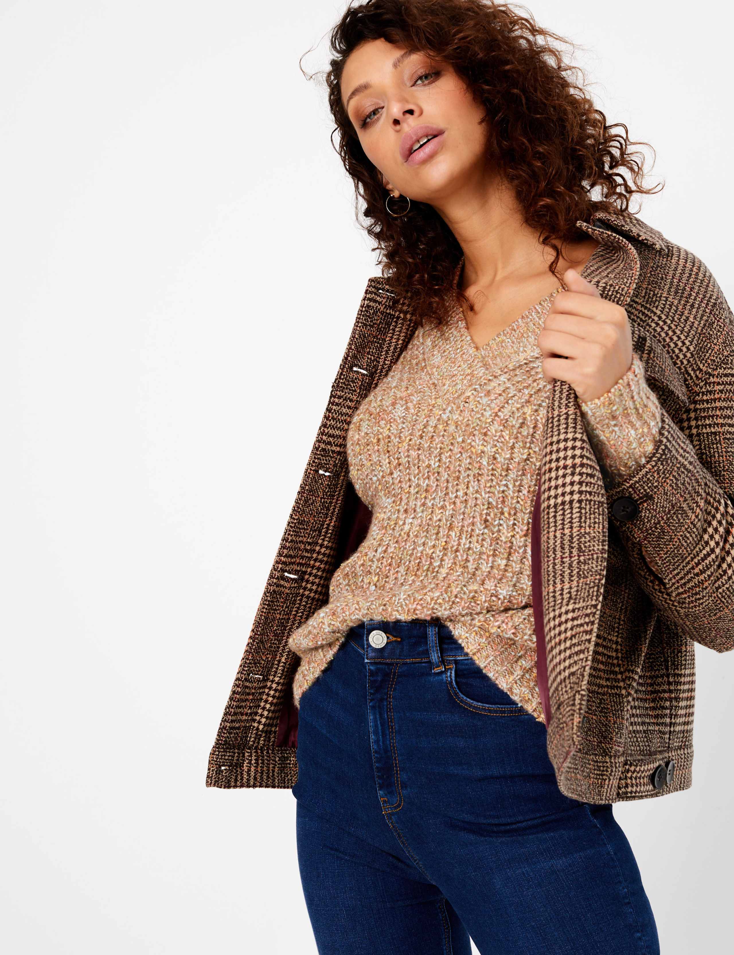 Textured V Neck Relaxed Fit Jumper 6 of 6