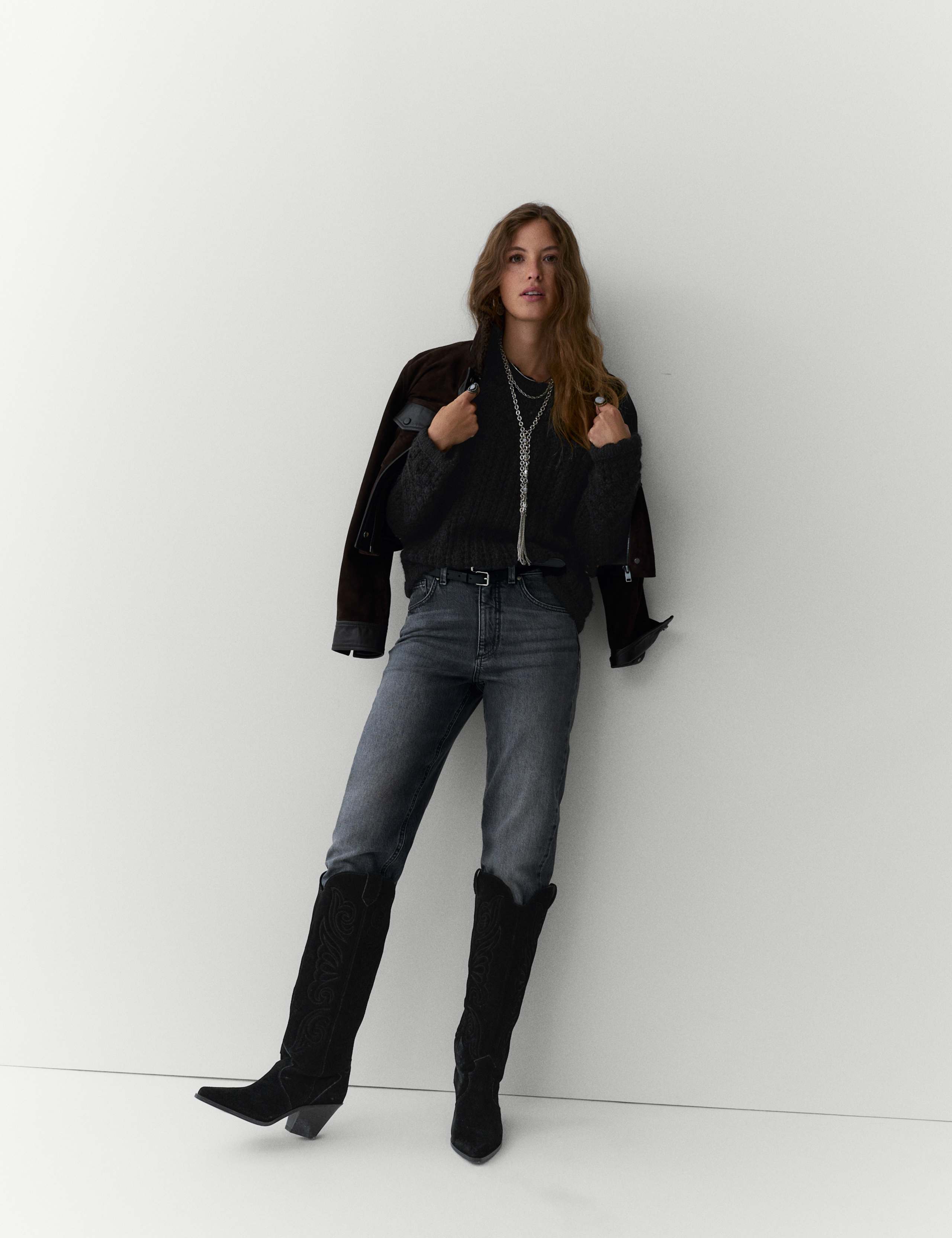 Chunky Pointelle Crew Neck Jumper with Wool 4 of 5