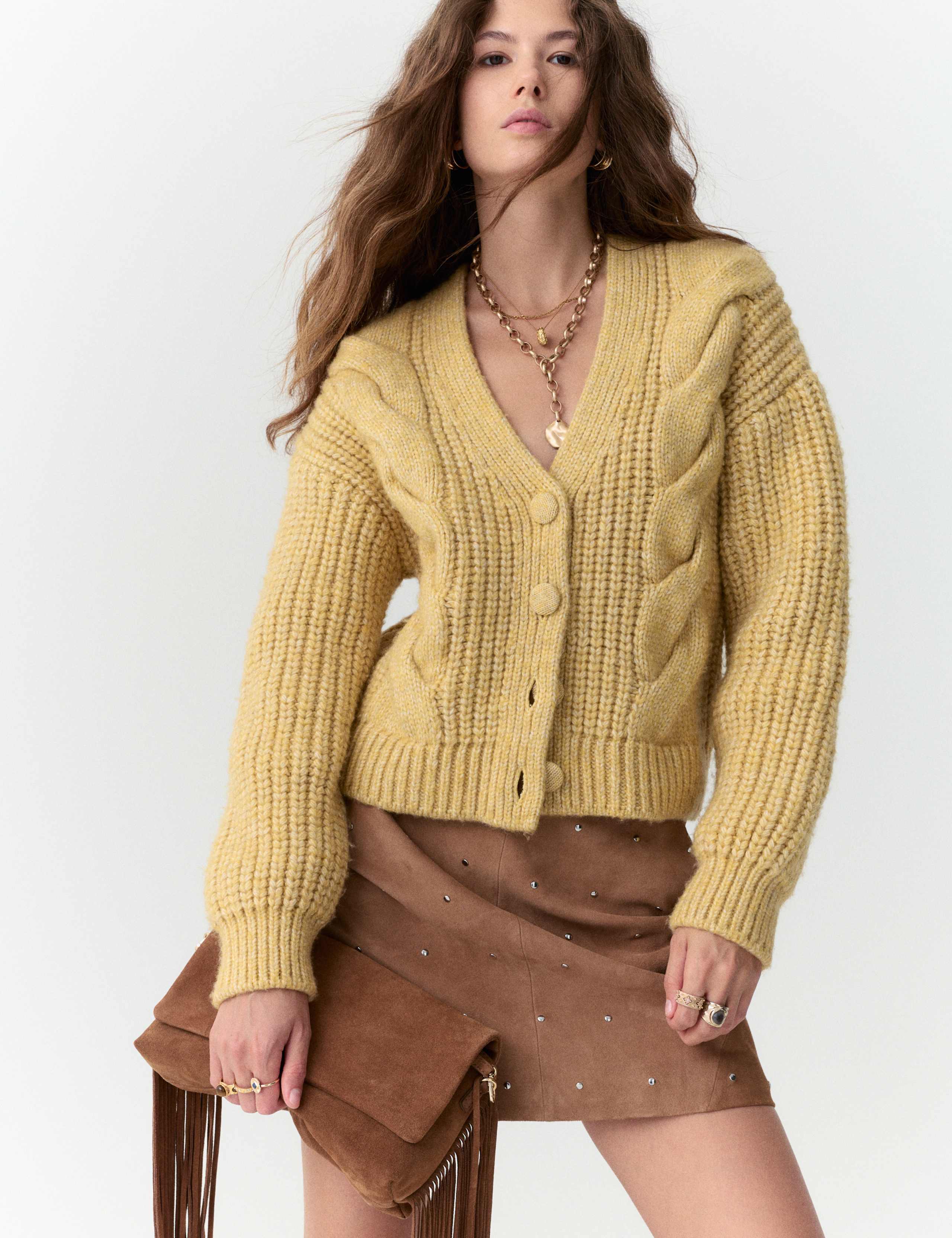 Cable Knit V-Neck Cardigan with Wool 3 of 3