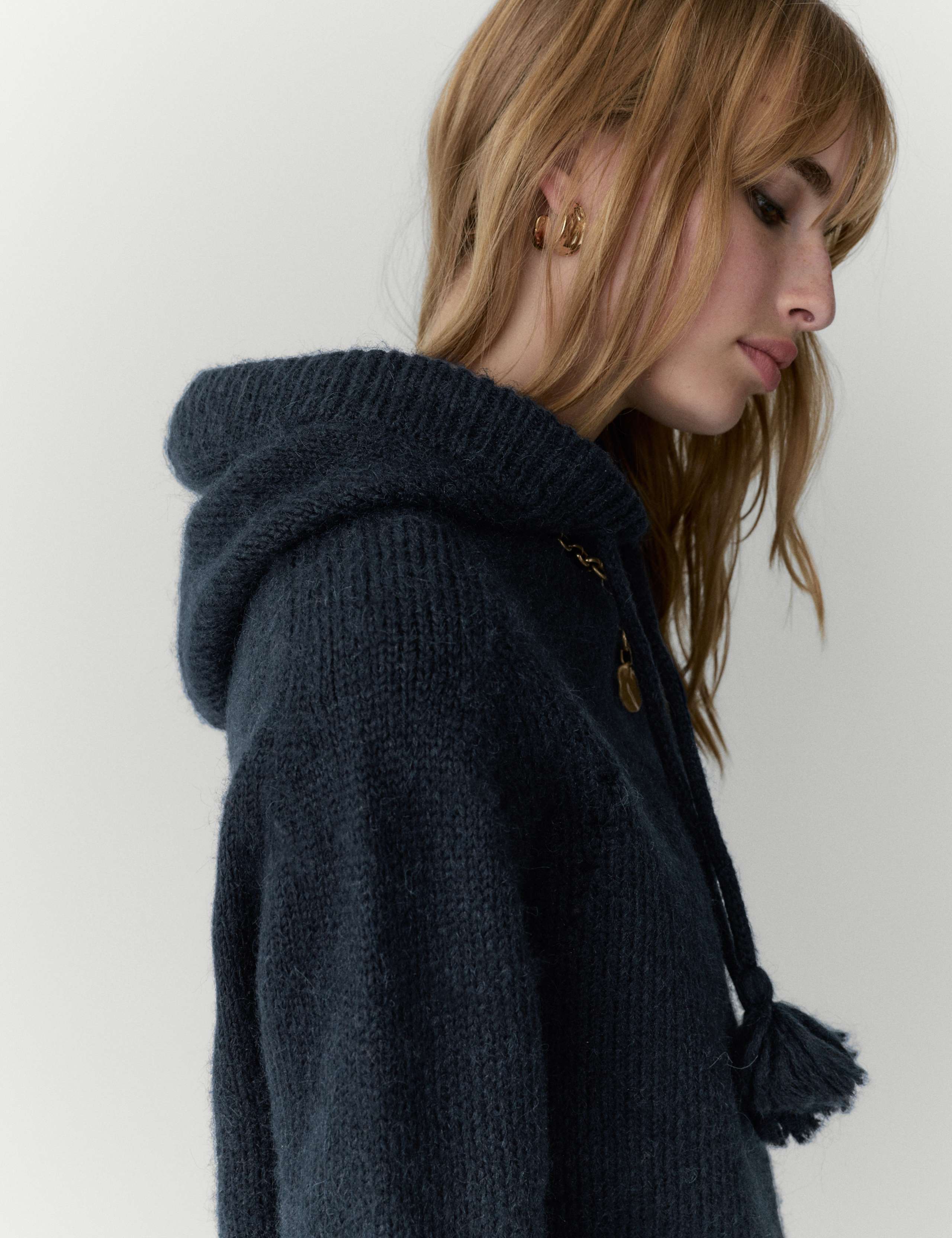 Textured Hoodie with Alpaca 4 of 5