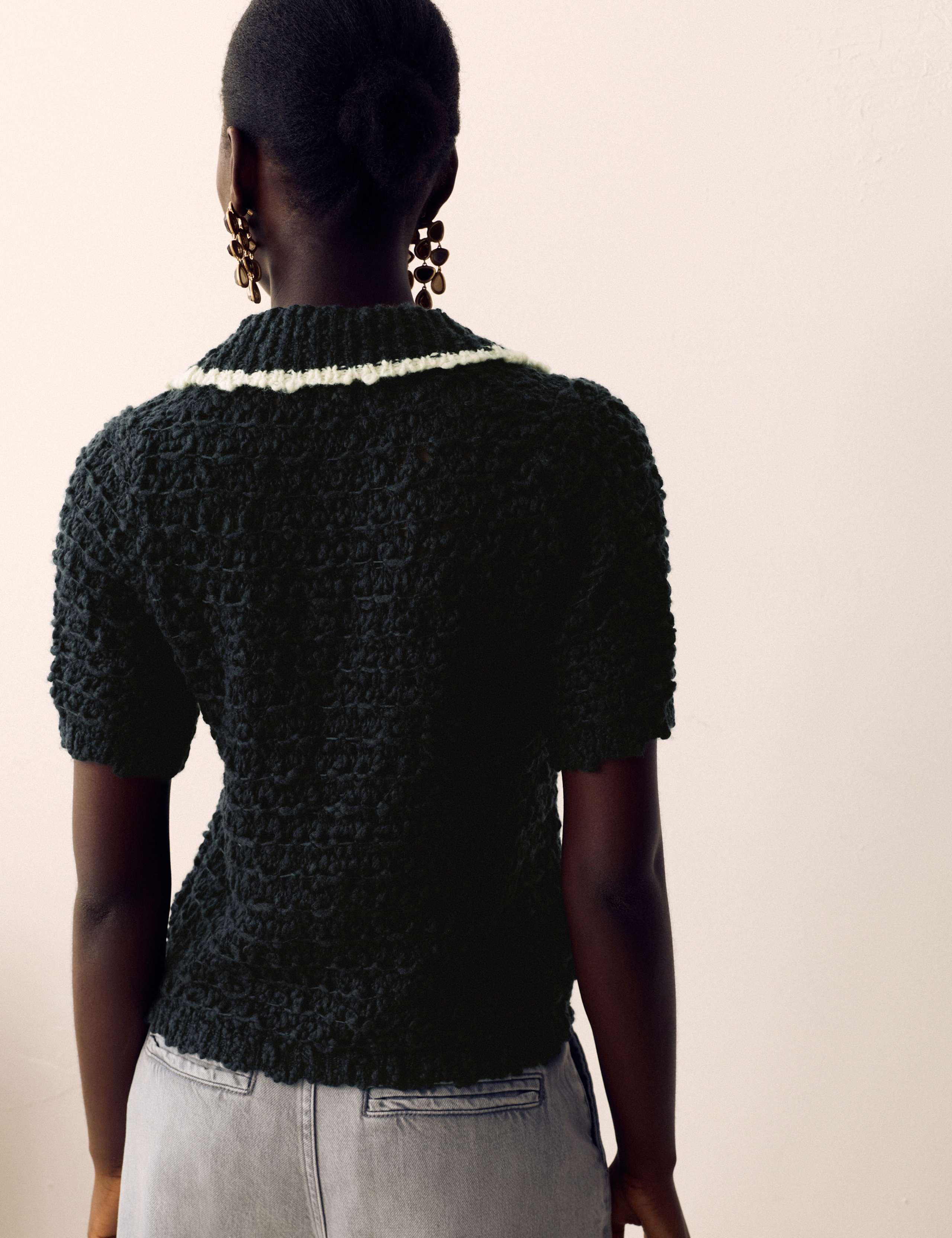 Textured Collared Short Sleeve Knitted Polo With Wool 4 of 5