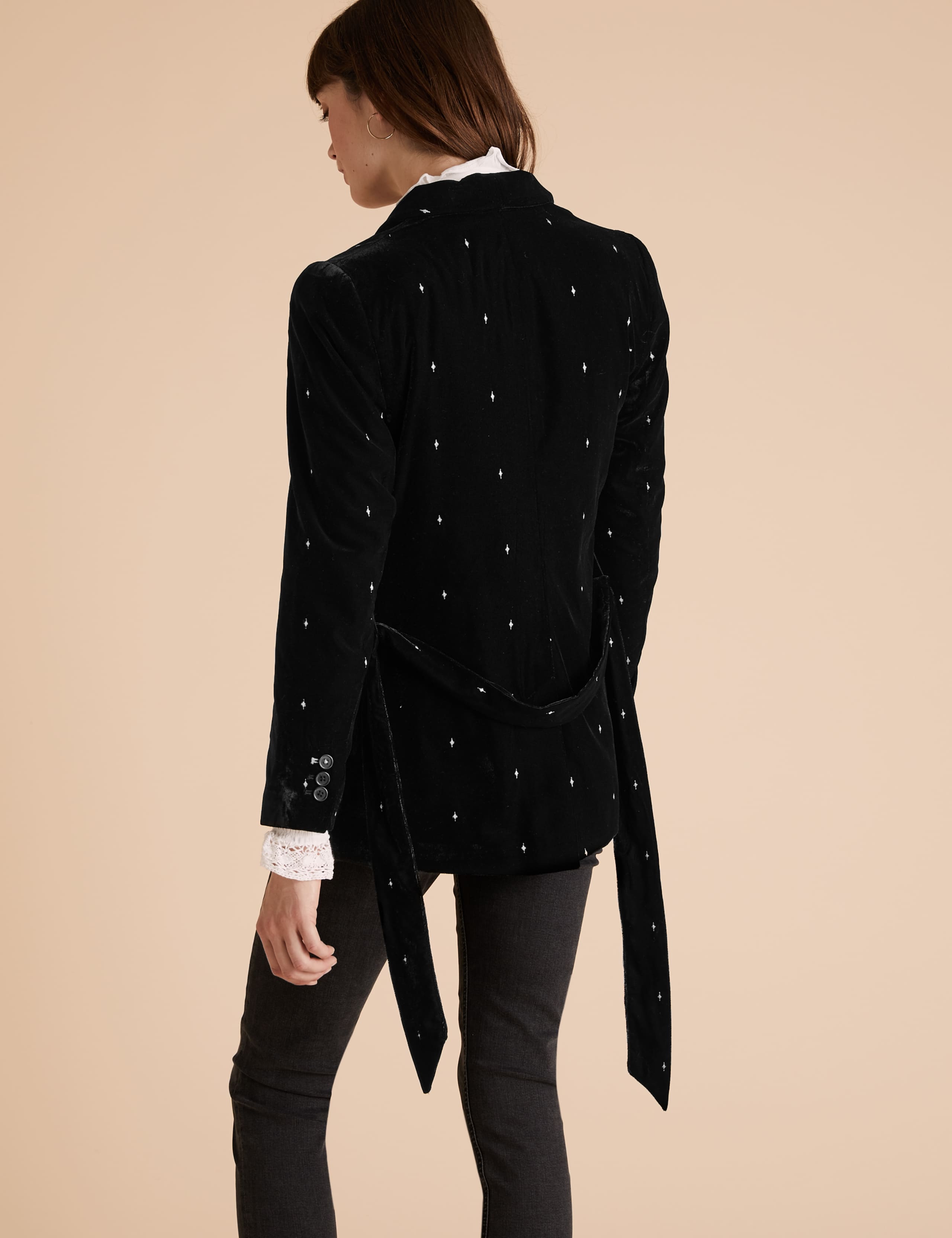Relaxed Velvet Belted Blazer 4 of 5